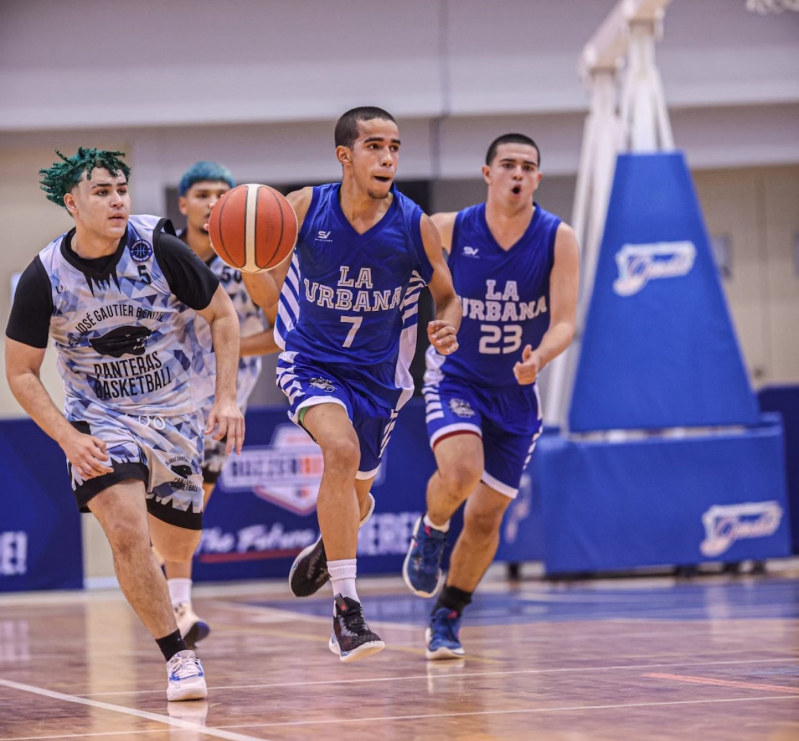Uno de los juegos más duro del 'Sweet 16' será entre la escuela Urbana de Aguas Buenas y la Lino Padrón de Vega Baja.