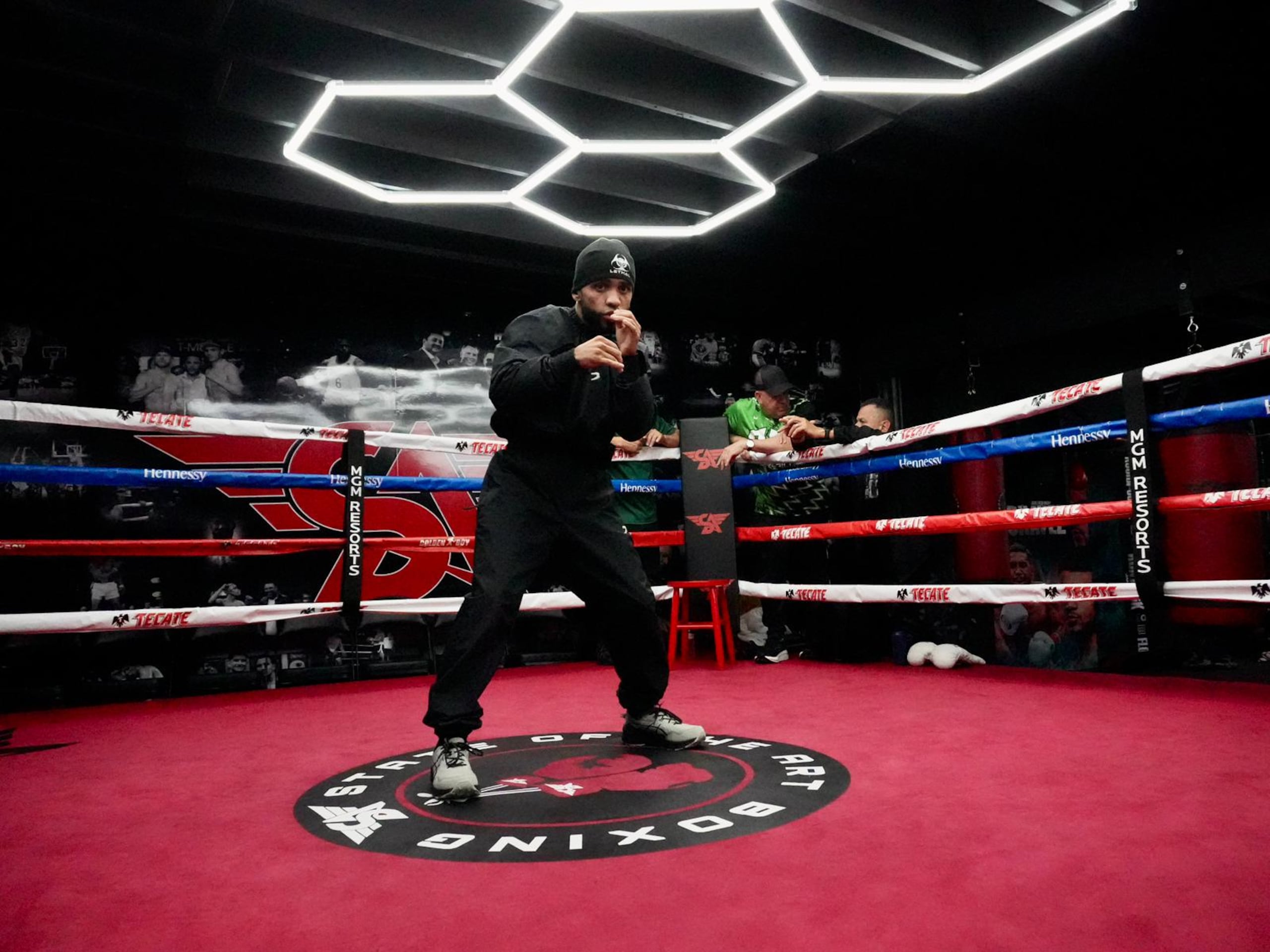 Oscar Collazo entrenando en California.