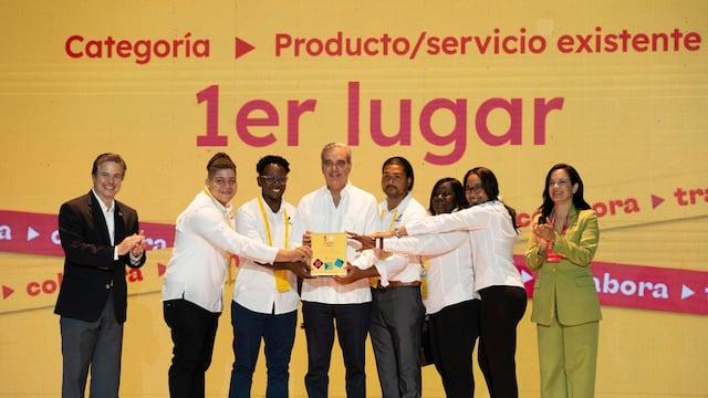 Gobierno dominicano premia 6 proyectos de iniciativa ciudadana entre más de 500 propuestas