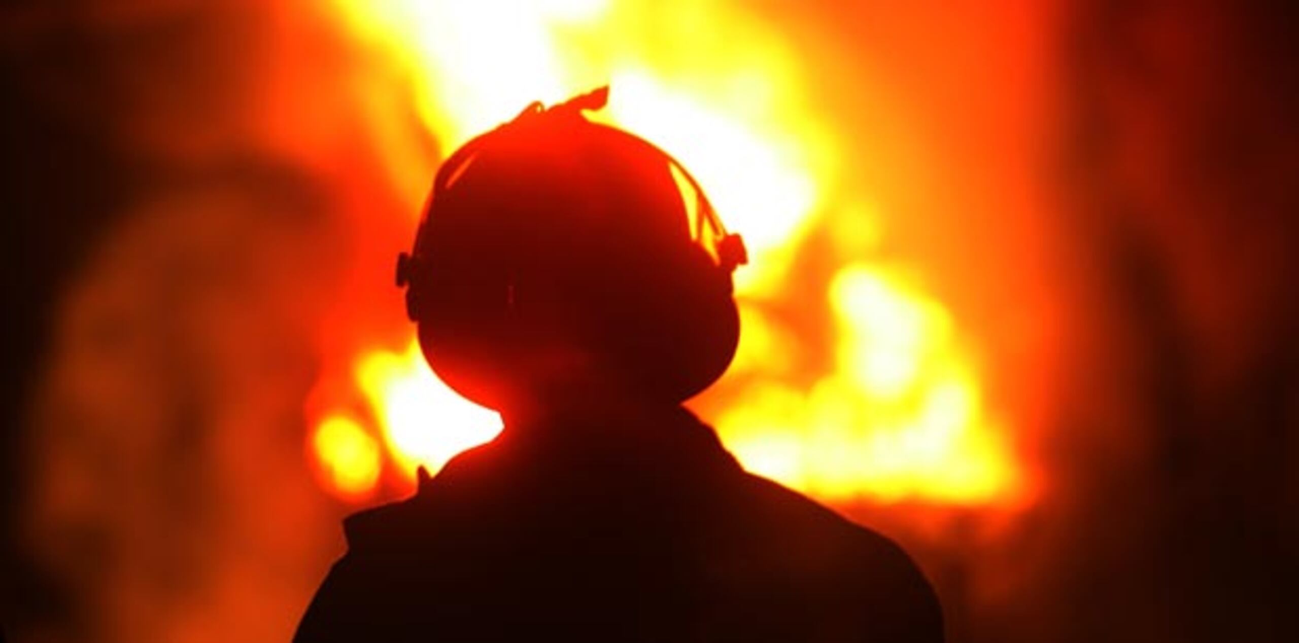 Un camión de ese tipo tiene un costo de un millón de dólares, según estimó el jefe de Bomberos. (Archivo)