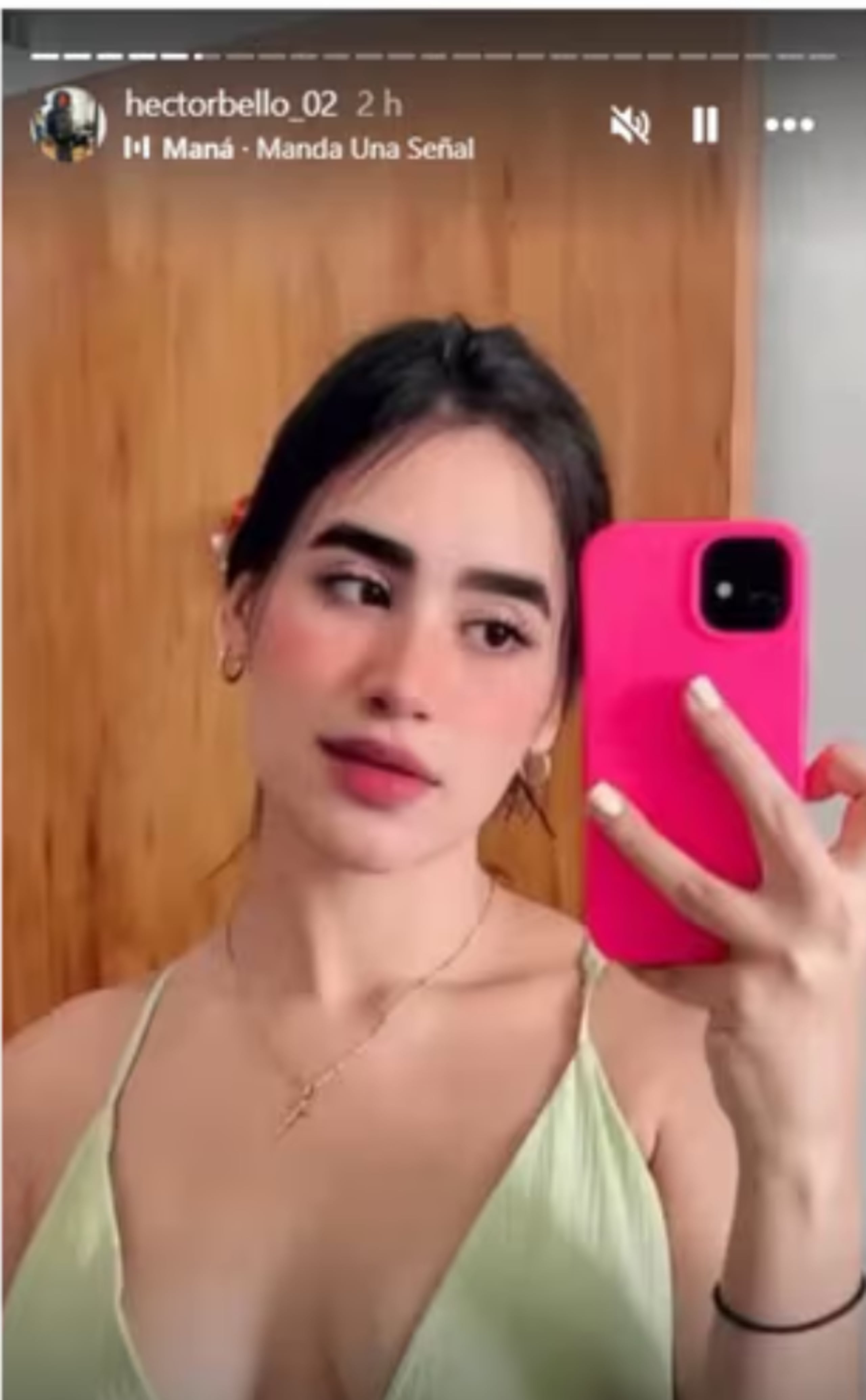 Esposa de futbolista Héctor Bello.
