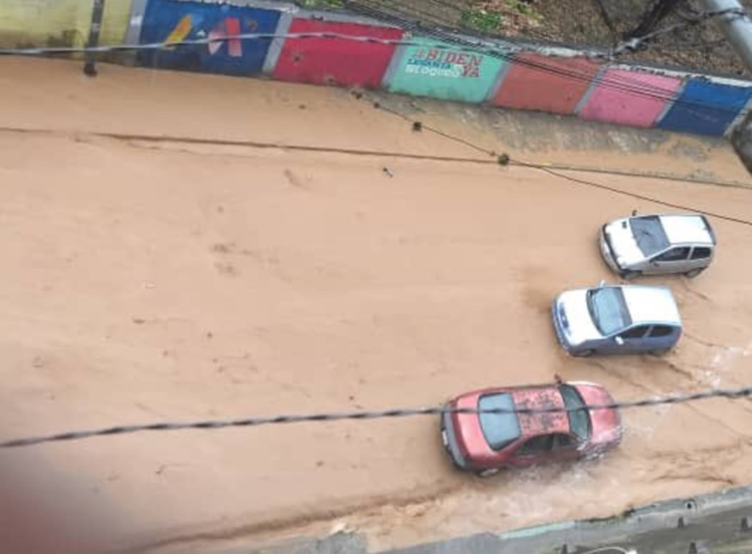 Al momento, se desconoce si existen personas afectadas.