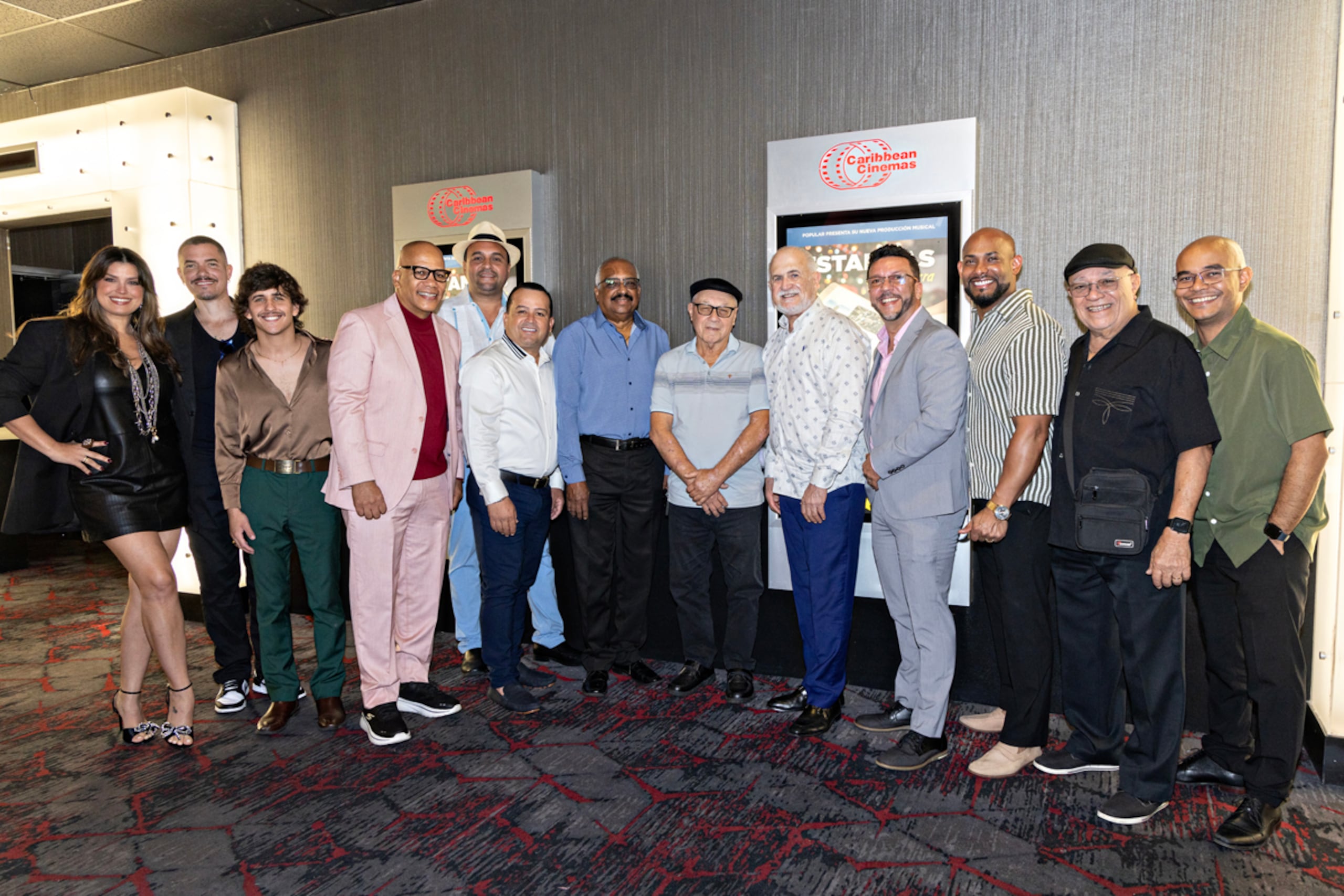 Hoy se realizó la "premiere" en Fine Arts de Popular Center.