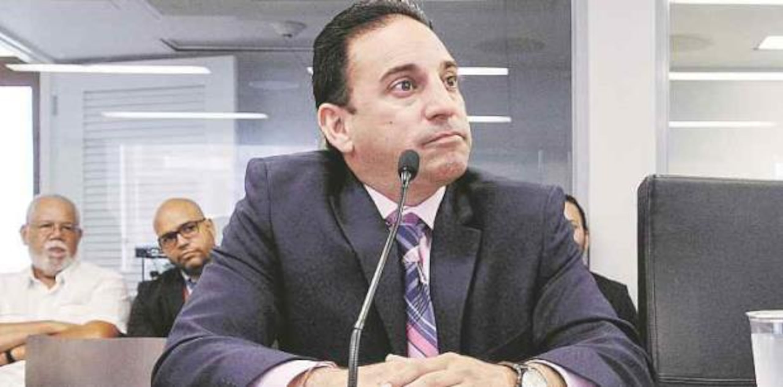 El presidente de la Federación Puertorriqueña de Boxeo, José ‘Chicky’  Laureano, fue uno de los entrevistados en la vista senatorial. (Especial Primera Hora / Gabriella Báez)