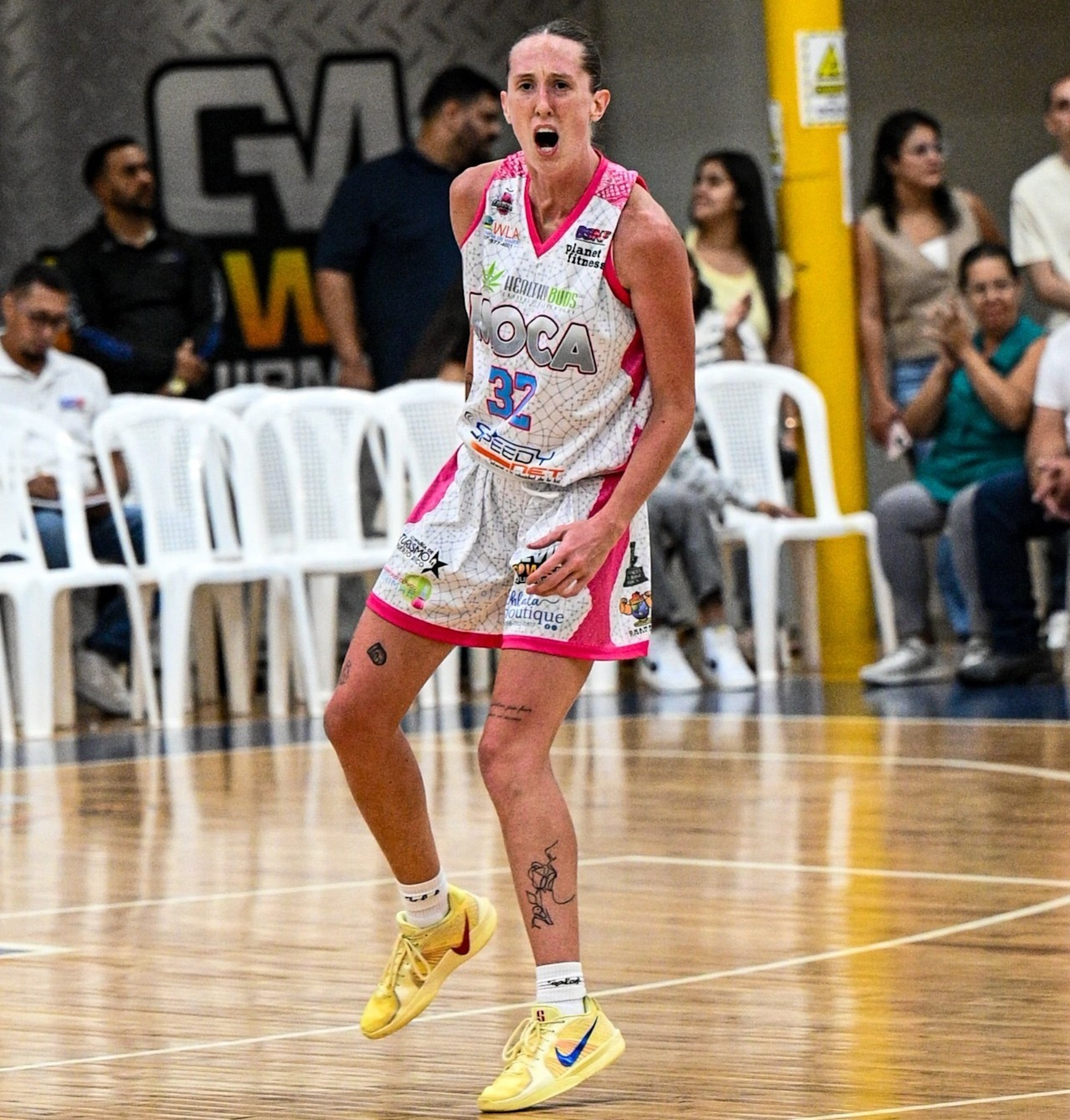 Leigha Brown lideró la ofensiva de Moca.