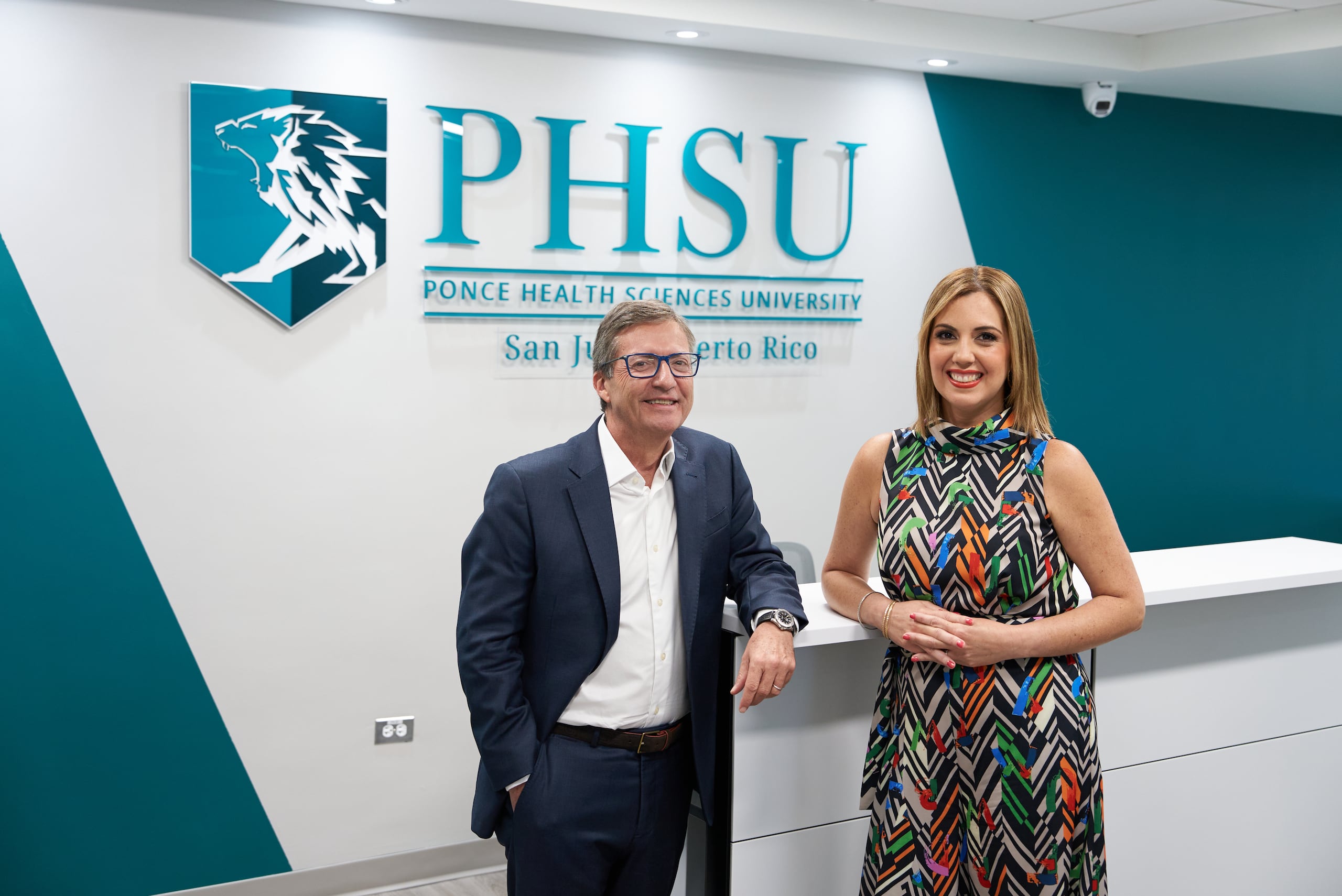 A lo largo de su trayectoria de más de 45 años, la PHSU ha graduado a más de 4,000 profesionales.