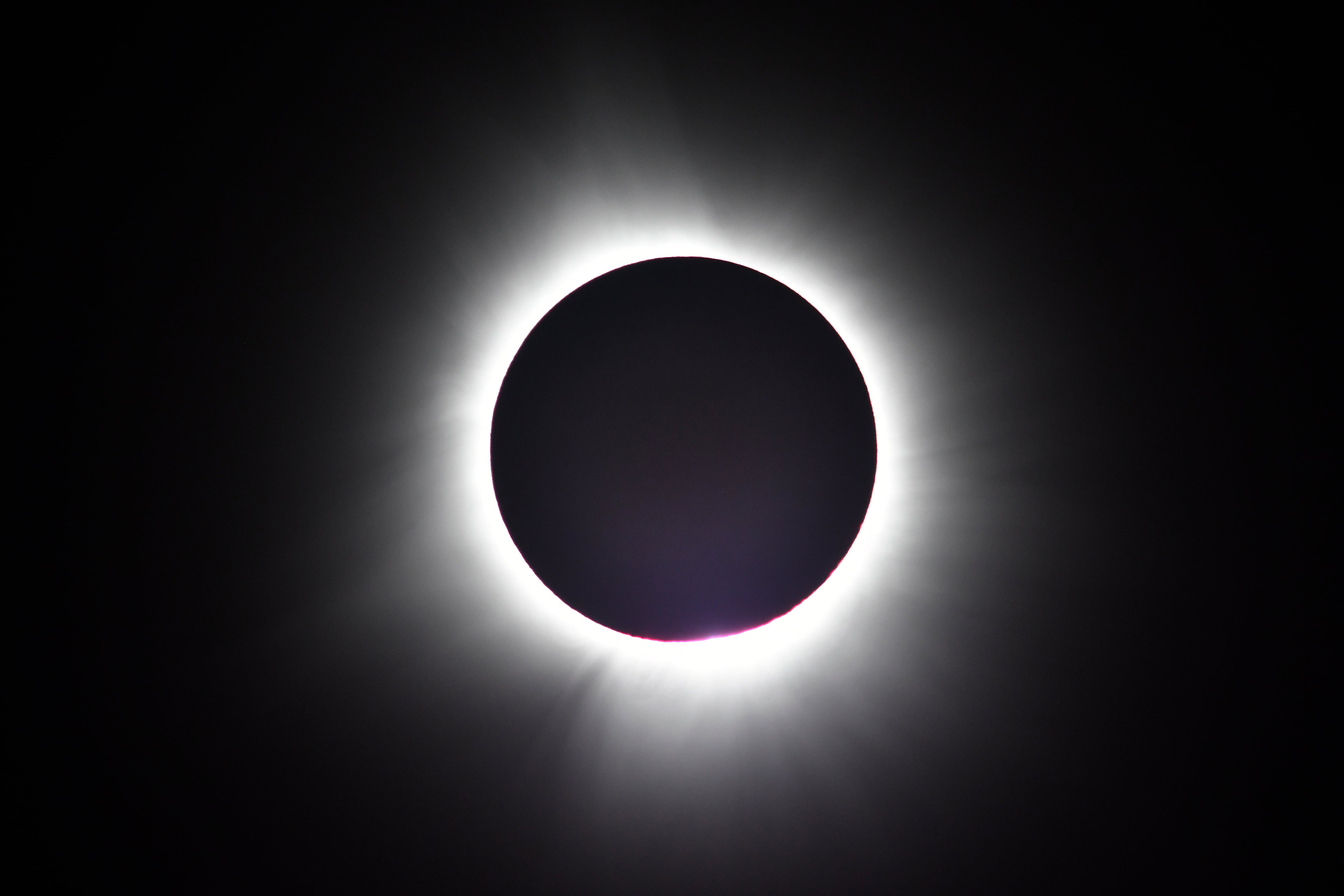 Imagen de la cobertura de: El Sol desaparecerá por algunos minutos en agosto en algunas partes del planeta