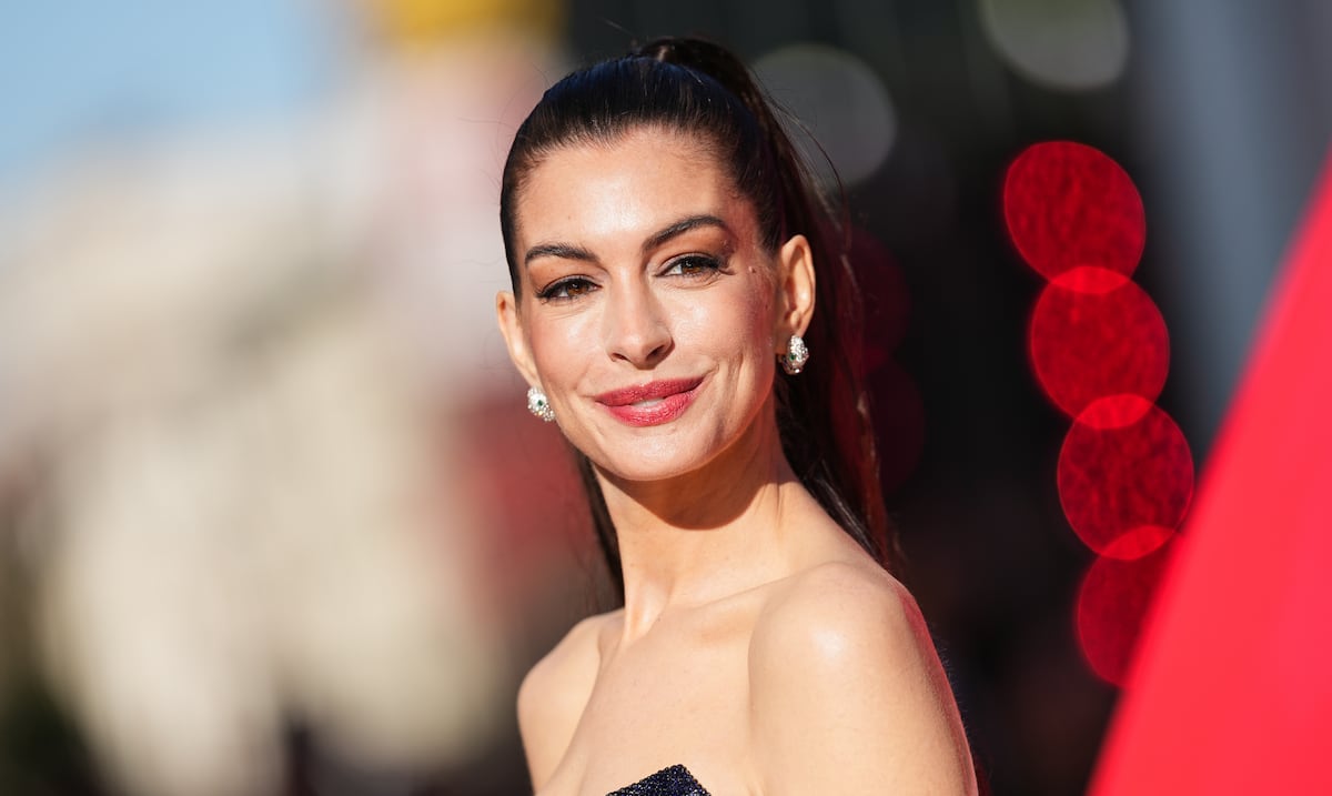 Anne Hathaway reveals she's pregnant at 43