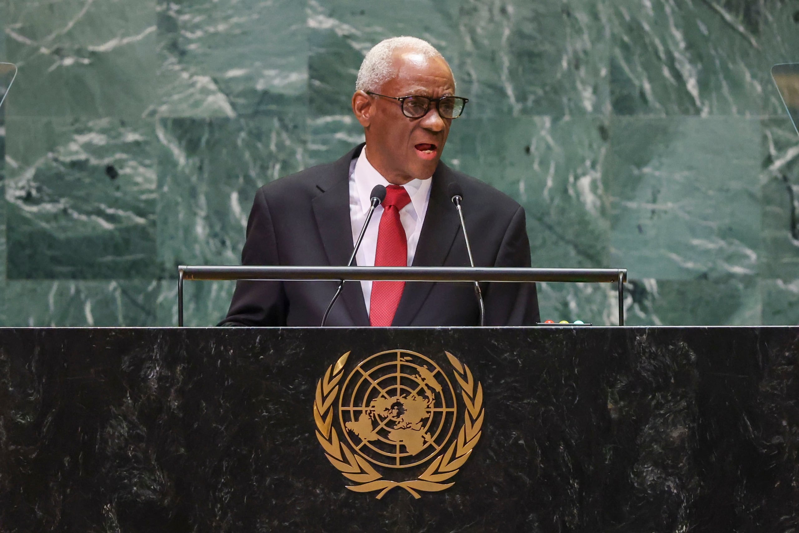 Leblanc Fils sostuvo que "La participación activa de los inmigrantes haitianos en los diversos niveles de la vida en los Estados Unidos es tangible y significativa".