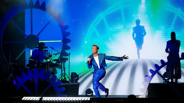 El carisma y la energía de Mika envuelven al público de Cap Roig