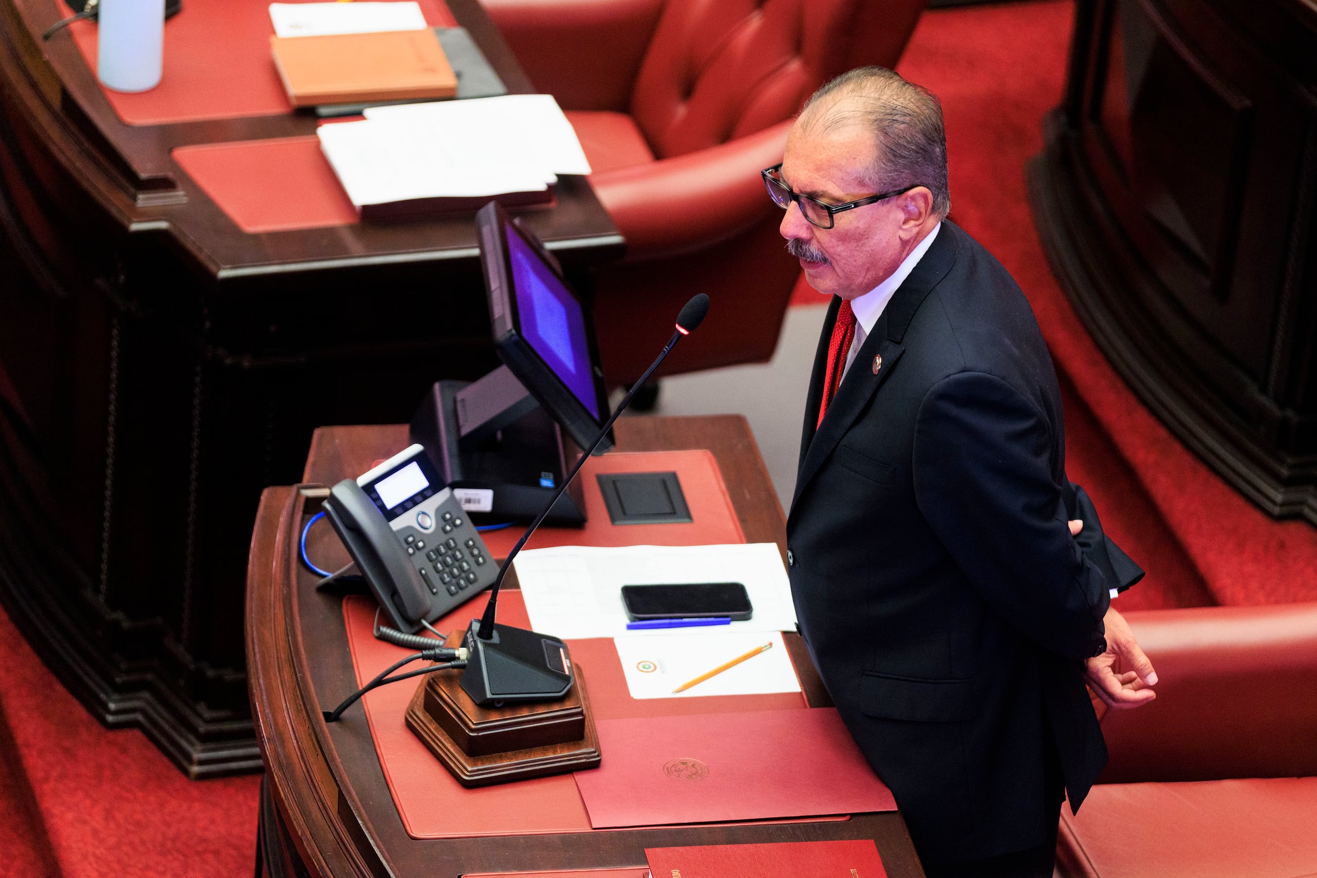 Juan Zaragoza, presidente de la Comisión de Hacienda del Senado