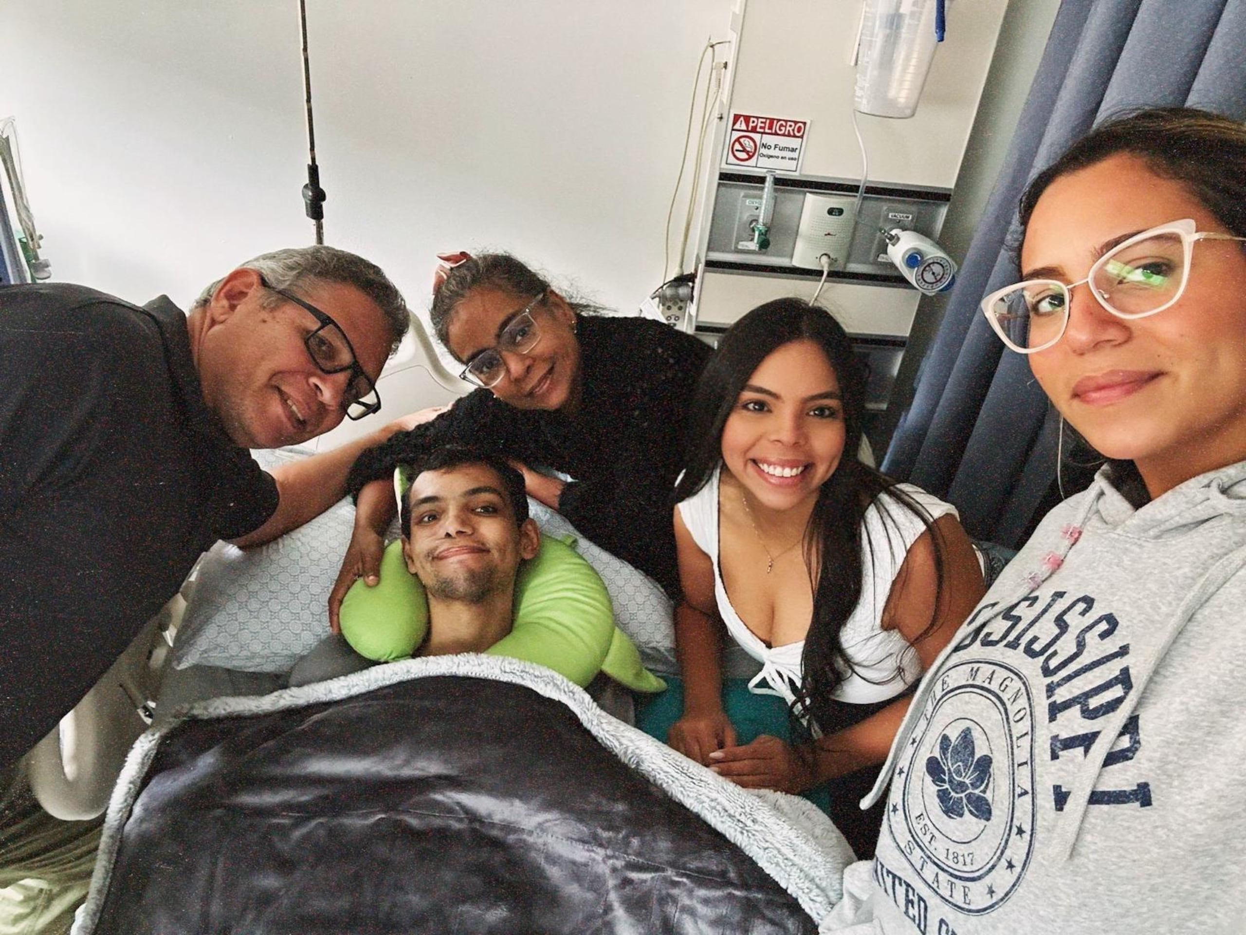 Los gastos médicos que enfrenta Rafael y su familia son exhorbitantes, por lo que apelan a la generosidad de la ciudadanía.