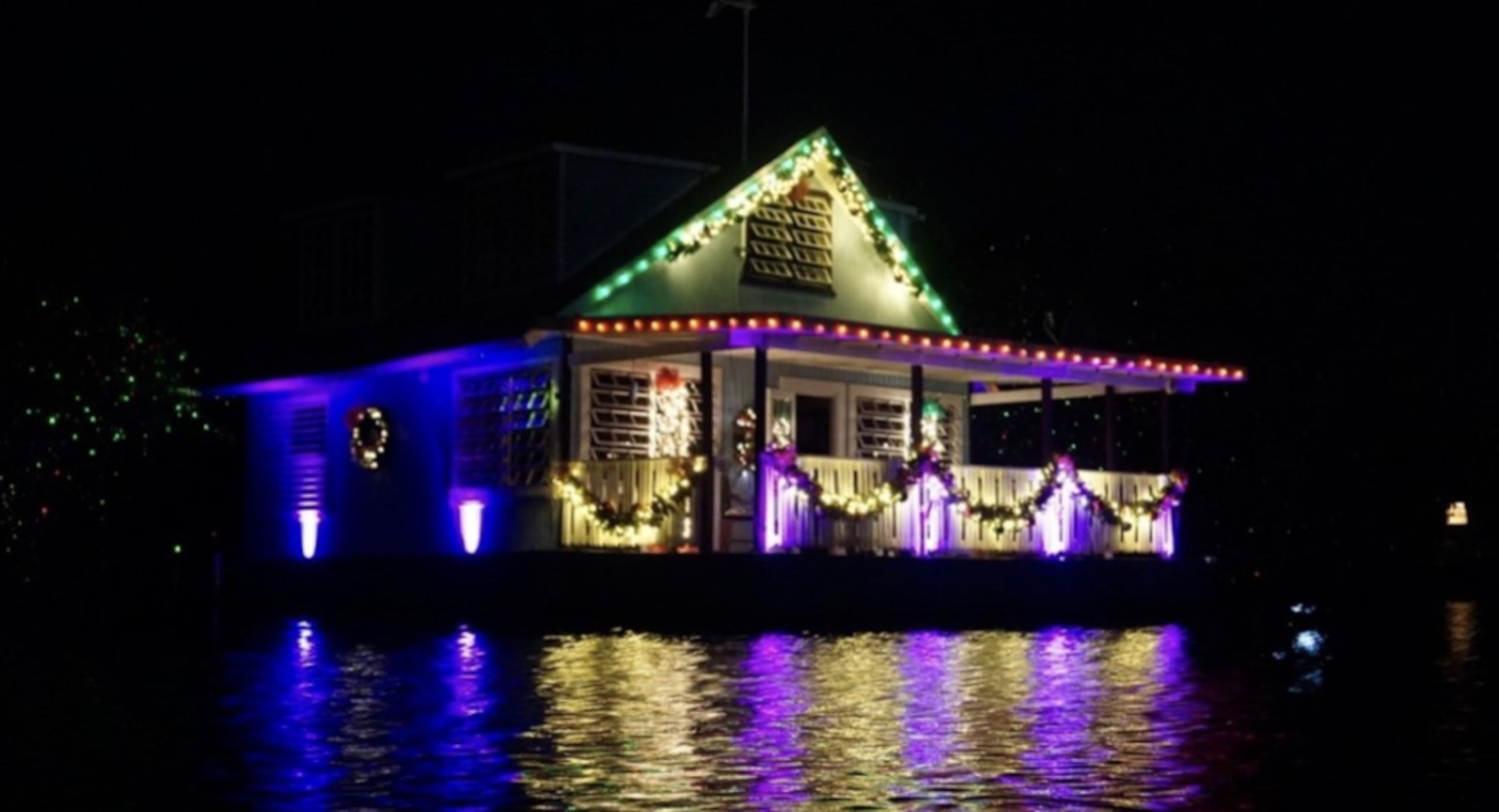 La Asociación de La Parguera convocó un encendido navideño este viernes pero el DRNA le recordó que no han solicitado permiso y que los vigilantes podrían intervenir en la actividad.