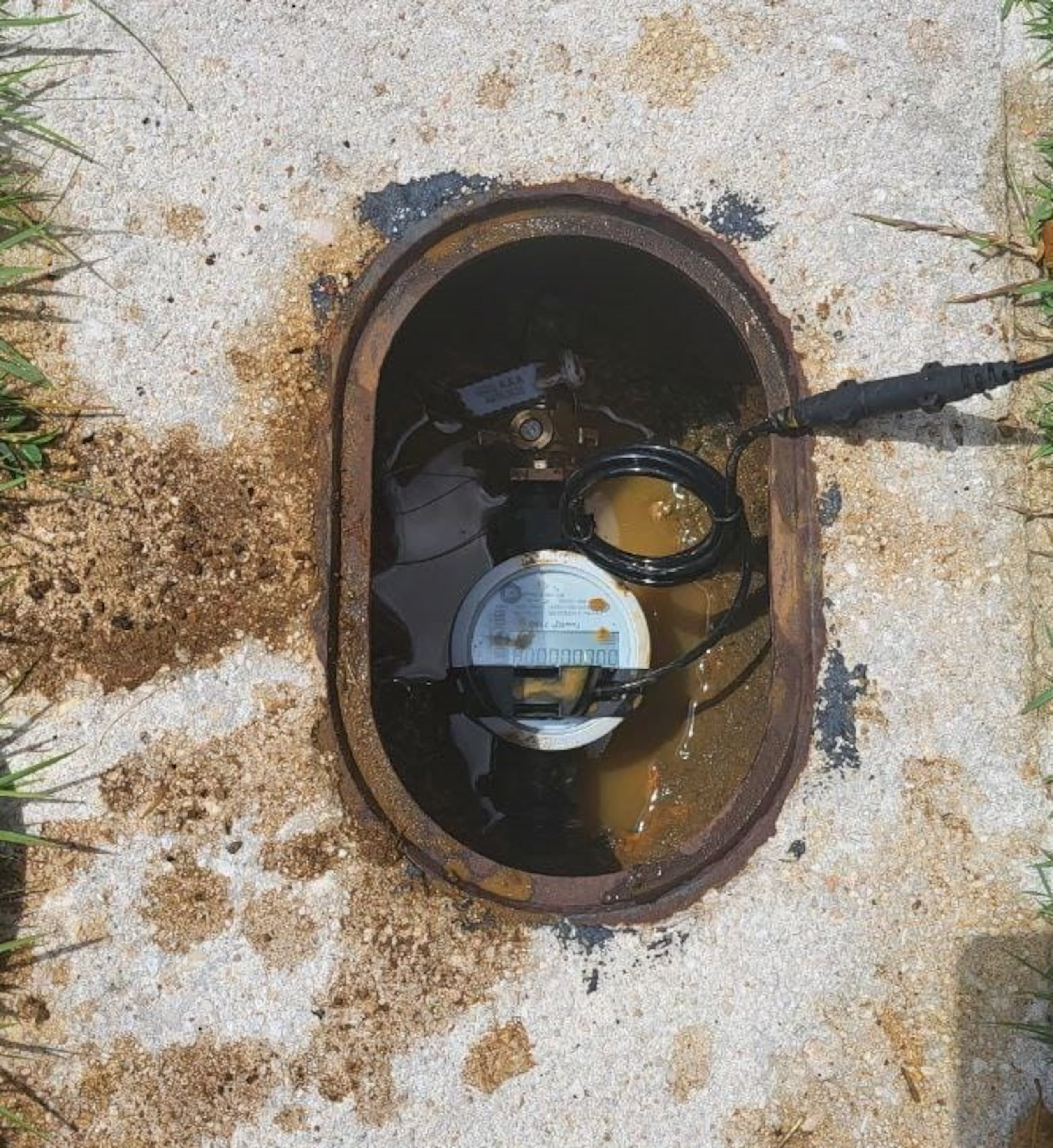 Uno de los tres modelos de contador que prueba la AAA como parte de su plan piloto para cambiar todos los contadores de agua potable en la Isla.