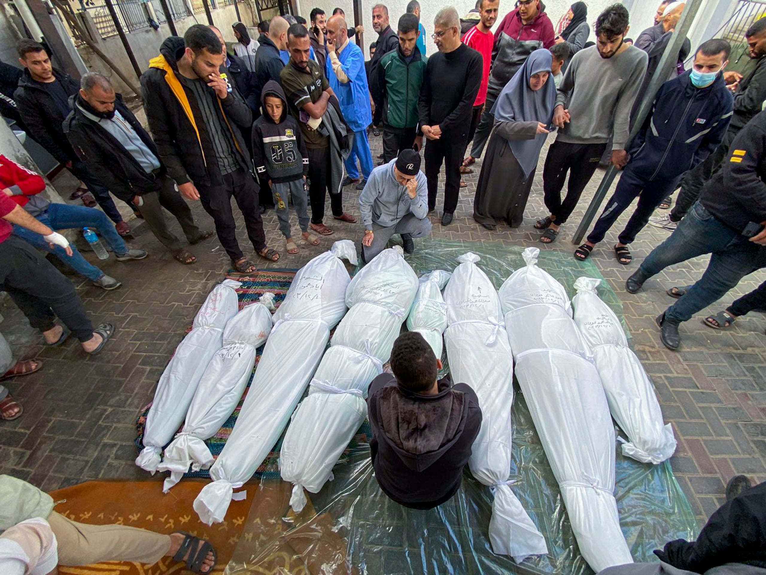Al menos 178 bajas se reportaron el viernes en la Franja de Gaza, tras el fin de la tregua entre Israel y Hamás.