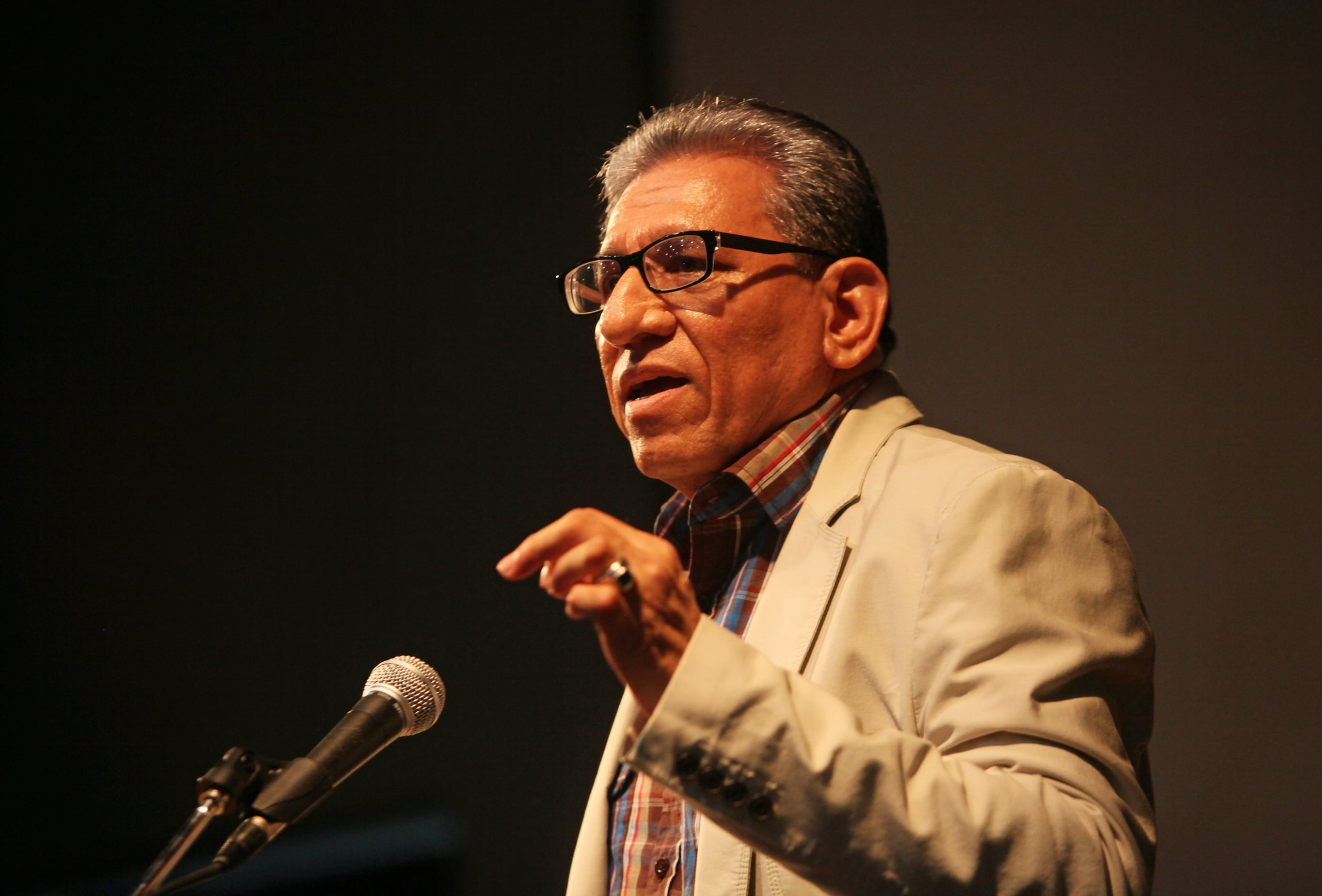 En una entrevista al medio argentino Infobae, publicada el pasado 19 de mayo, el general retirado consideró que el poder "dictatorial" de su hermano no tiene sucesores adecuados, tras lo que fue declarado traidor por ese gobierno.