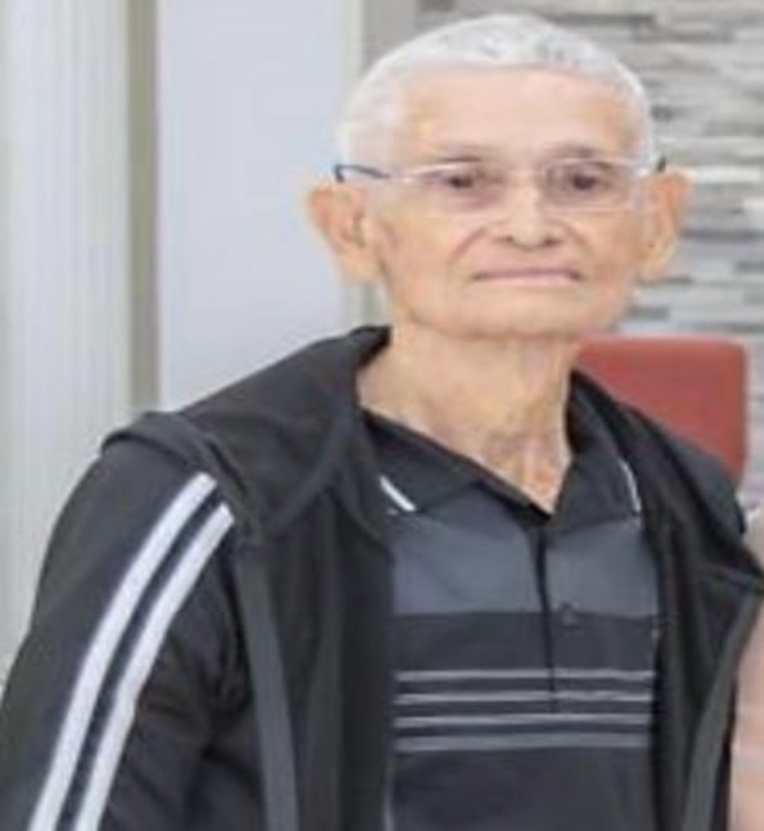 Virginio Negrón Carrasquillo de 85 años, lo está desaparecido desde a las 2:15 a.m. de hoy, 13 de mayo, luego de que se descompensara.
