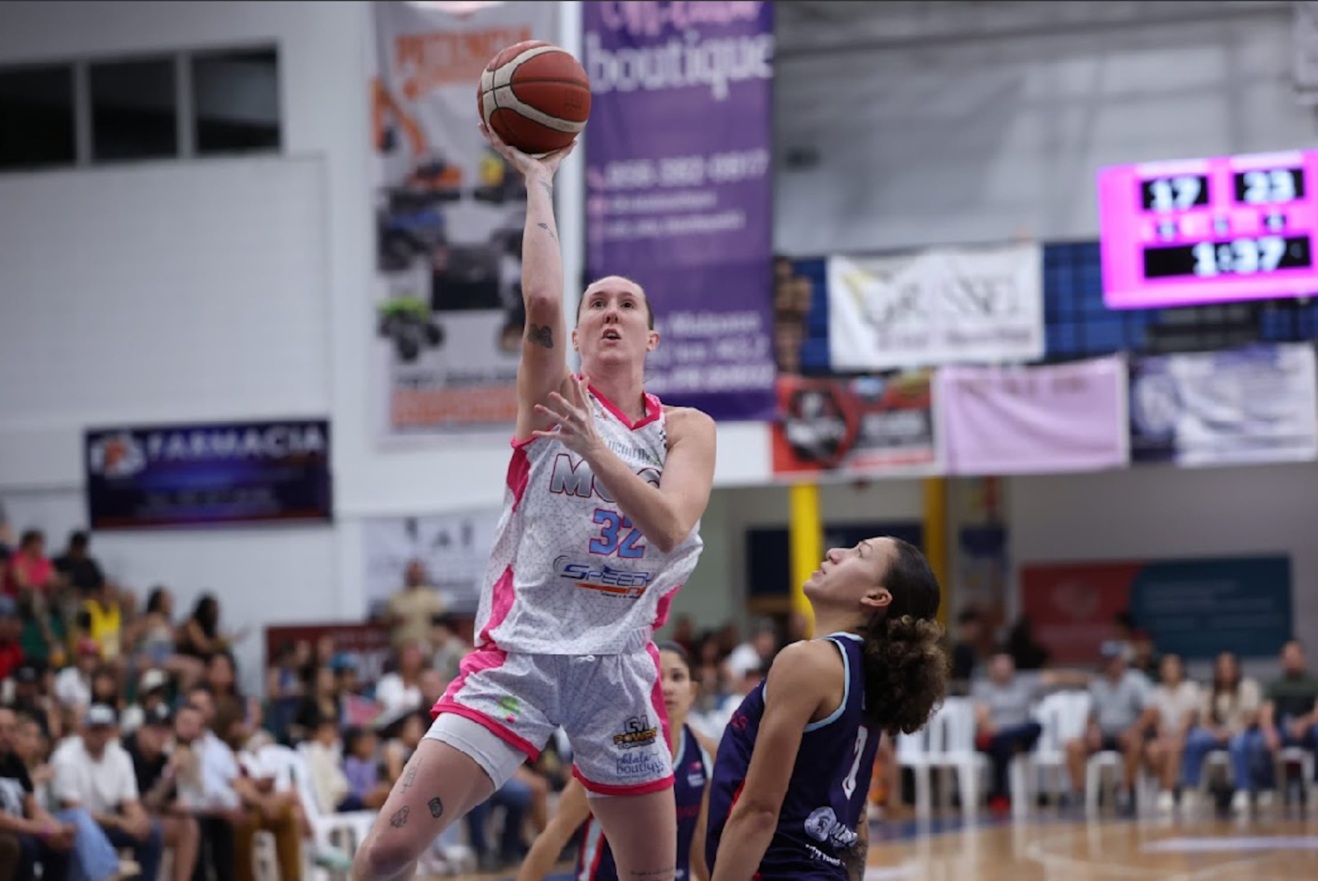 Leigha Brown lideró a las Explosivas de Moca con 26 puntos y cinco asistencias.