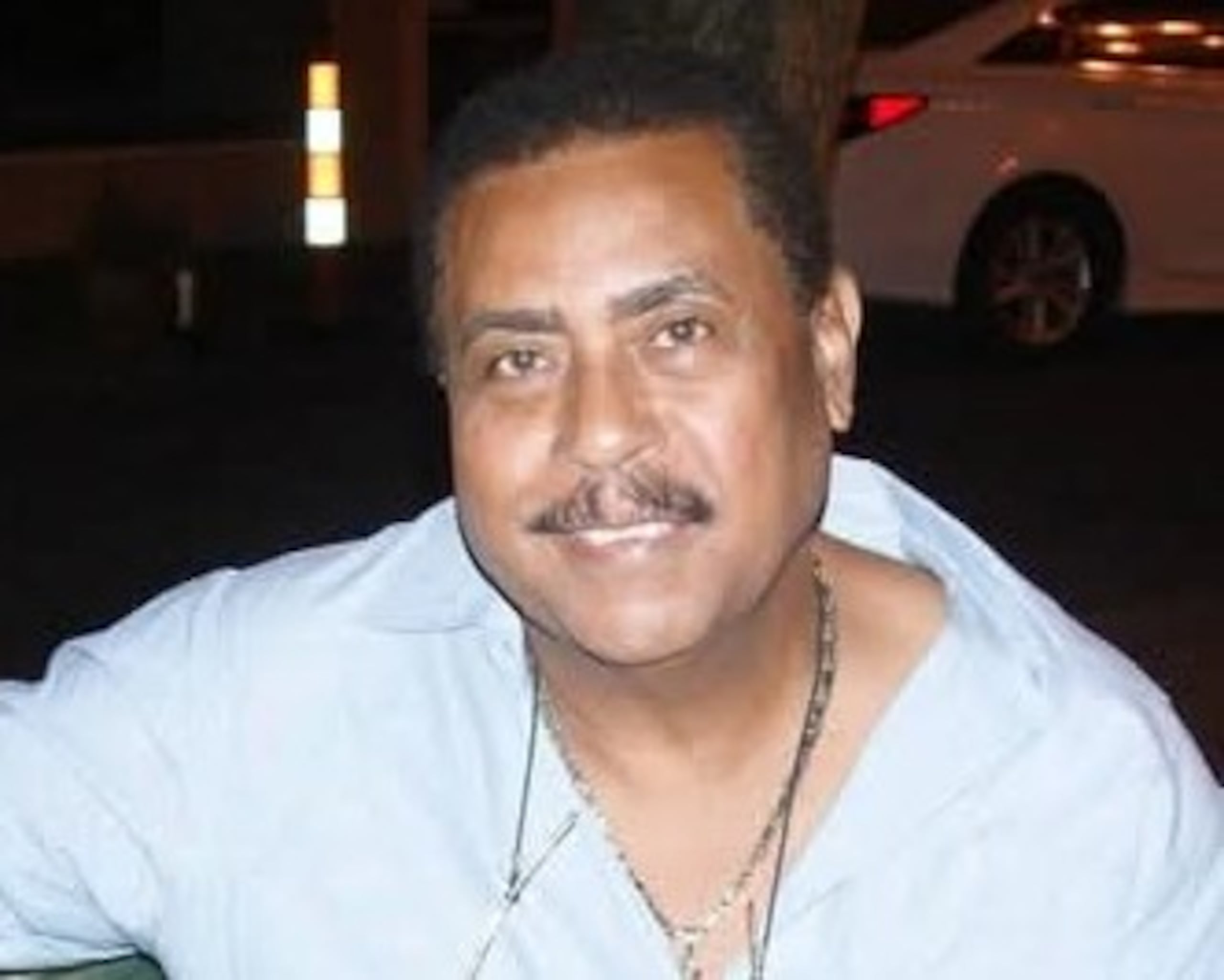 El también exprofesor expresó el dolor que siente por la tragedia.