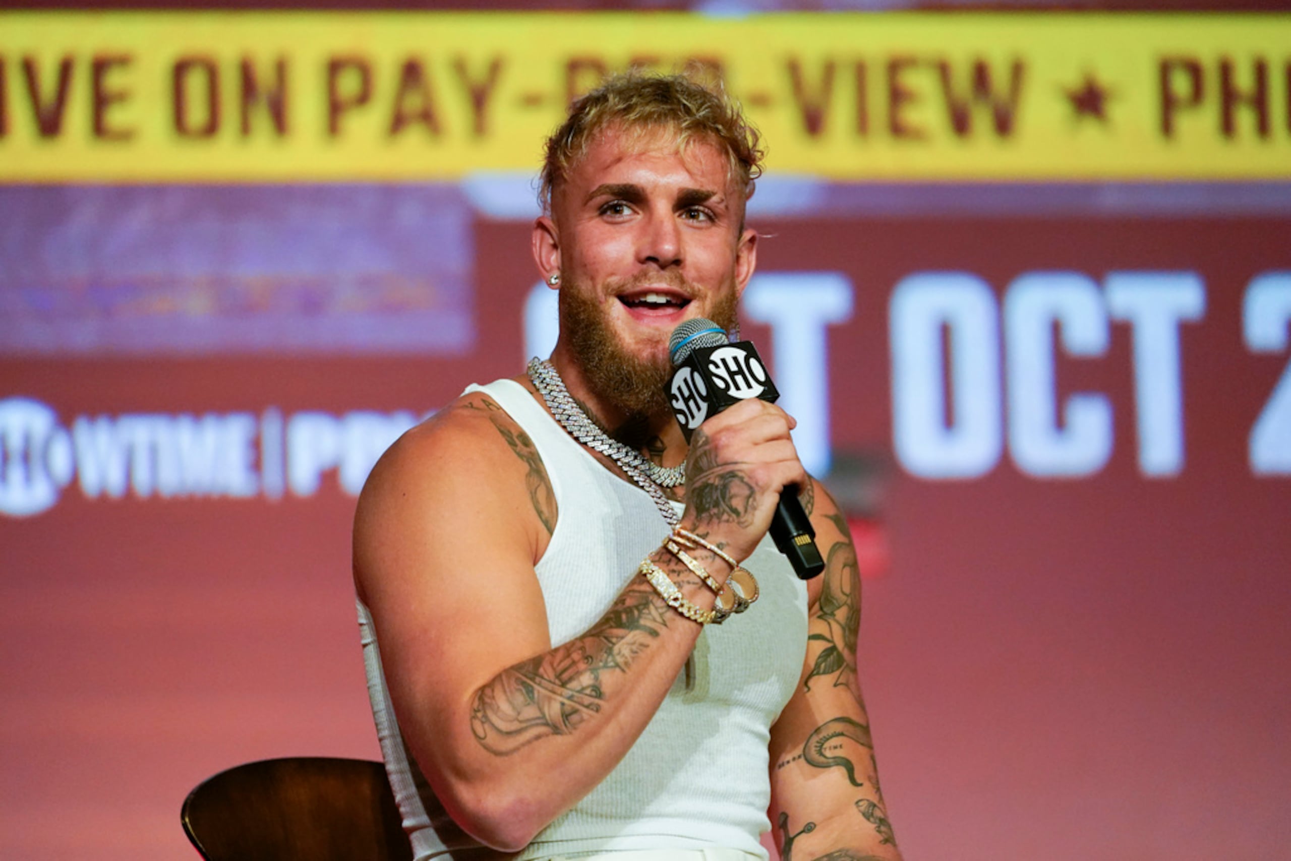 Jake Paul anunció la asociación con el organismo rector del deporte amateur en Estados Unidos.