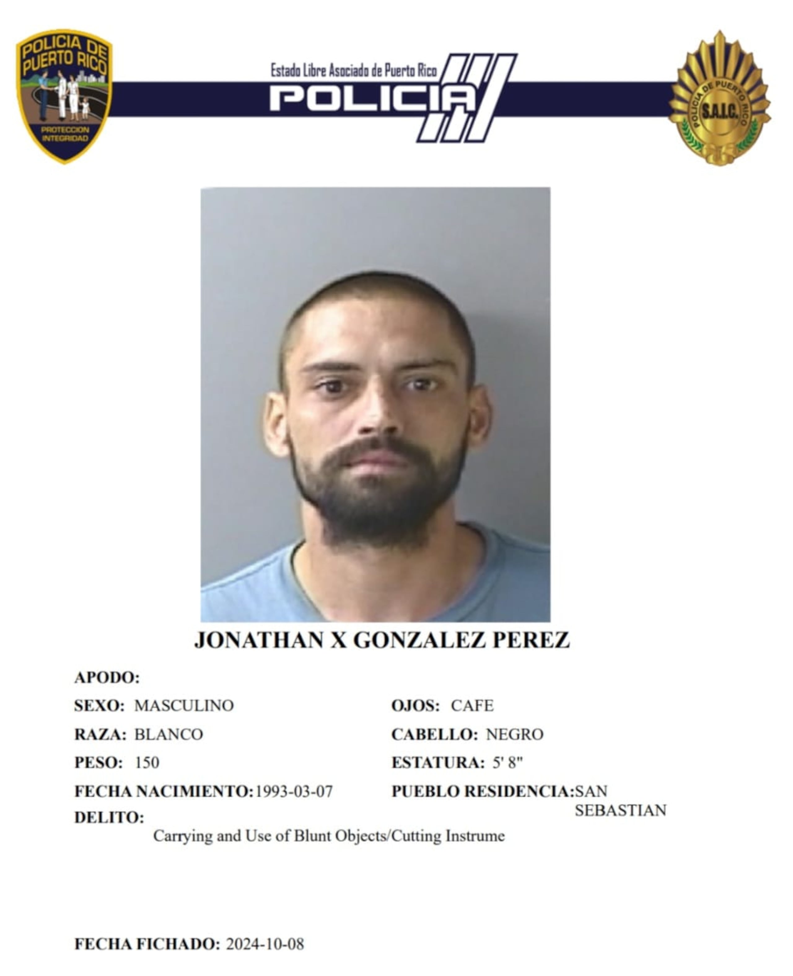 Las autoridades buscan a Jonathan X. González Pérez, fue acusado en ausencia por maltrato a una persona de edad avanzada, que en este caso es su padre.