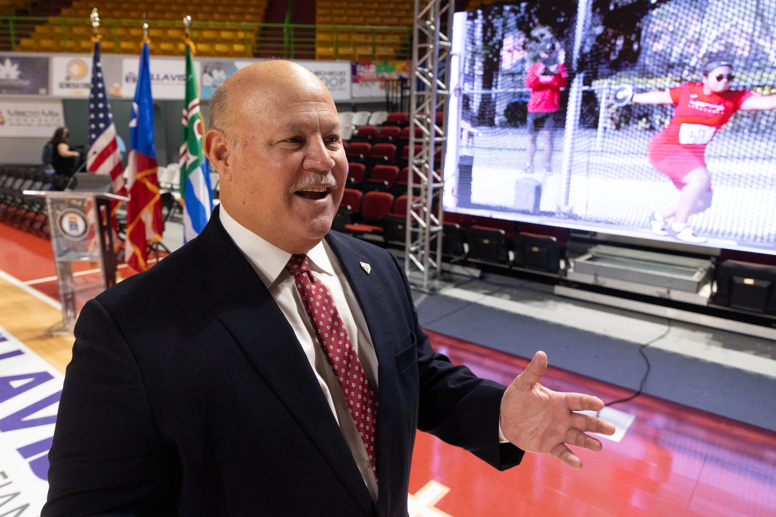 El comisionado de la LAI, Jorge Sosa, expresó su alegría con el pronto inicio de competencias en Mayagüez.