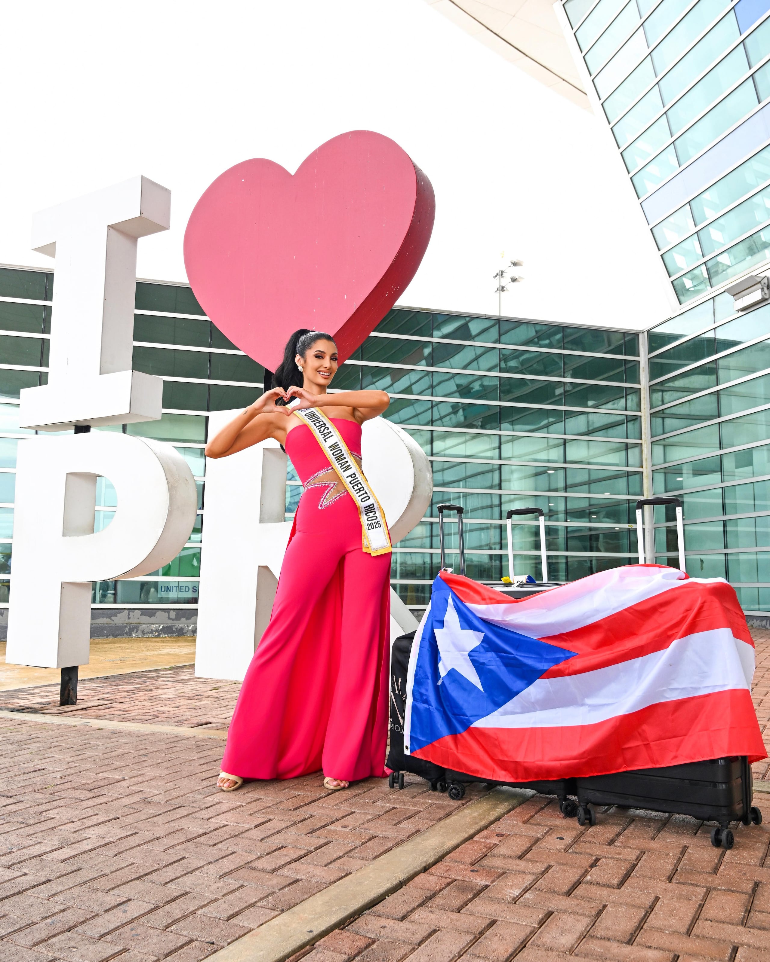 El certamen Universal Woman 2025 reunirá a mujeres de más de 50 países.