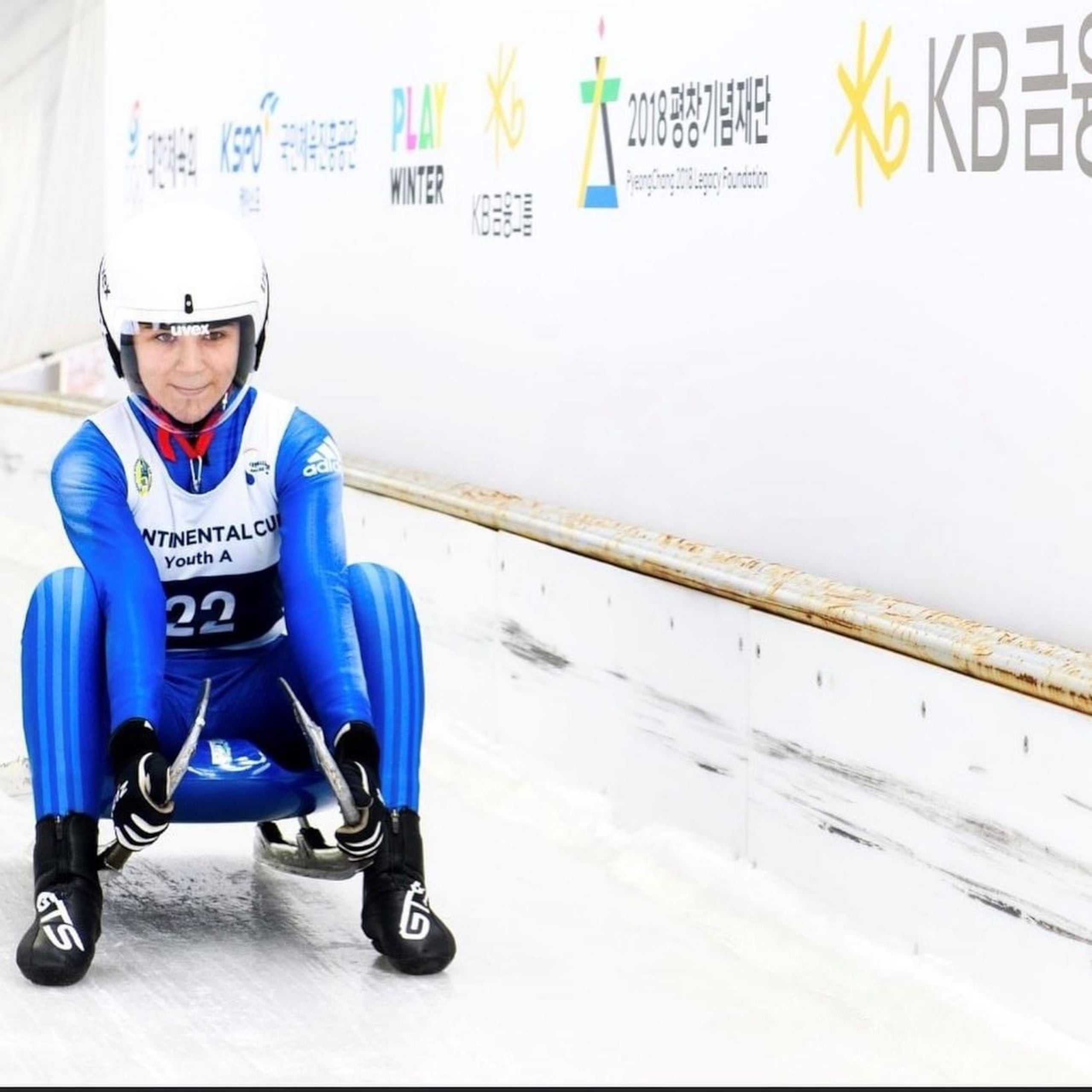 Esta es Isabel Aponte, la boricua que representará a Puerto Rico en los Juegos Olímpicos de Invierno de la Juventud desde este jueves. Es la primera atleta juvenil de Puerto Rico en la historia en participar en unas Olimpiadas de Invierno de la Juventud.