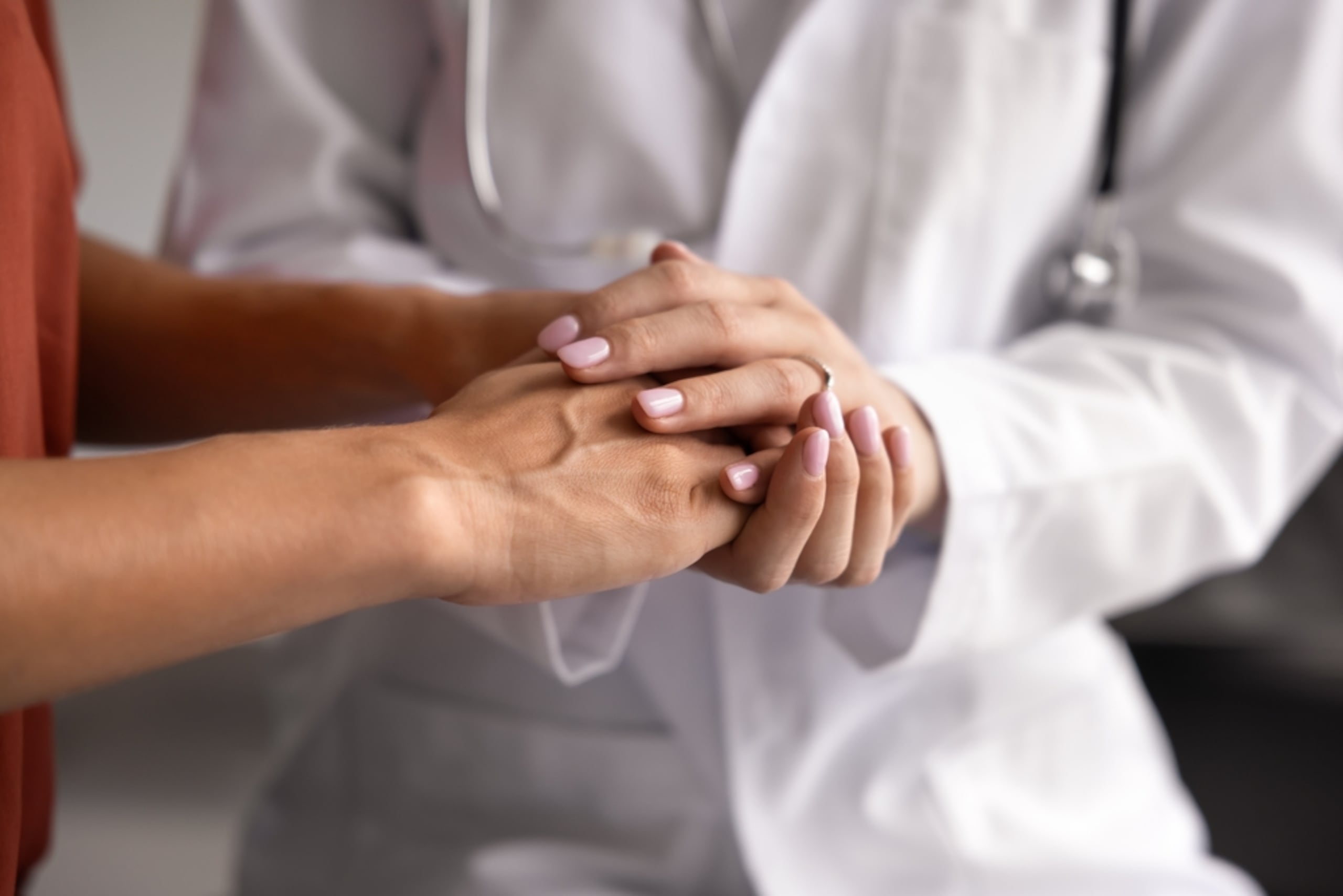 Francisco Iván Báez Borrero, director de Programas Institucionales del Mayagüez Medical Center, refuerza lo que necesita el país: que los hospitales sean capaces de influir no solo en la recuperación de la salud, sino también en la construcción de comunidades más equitativas y saludables.