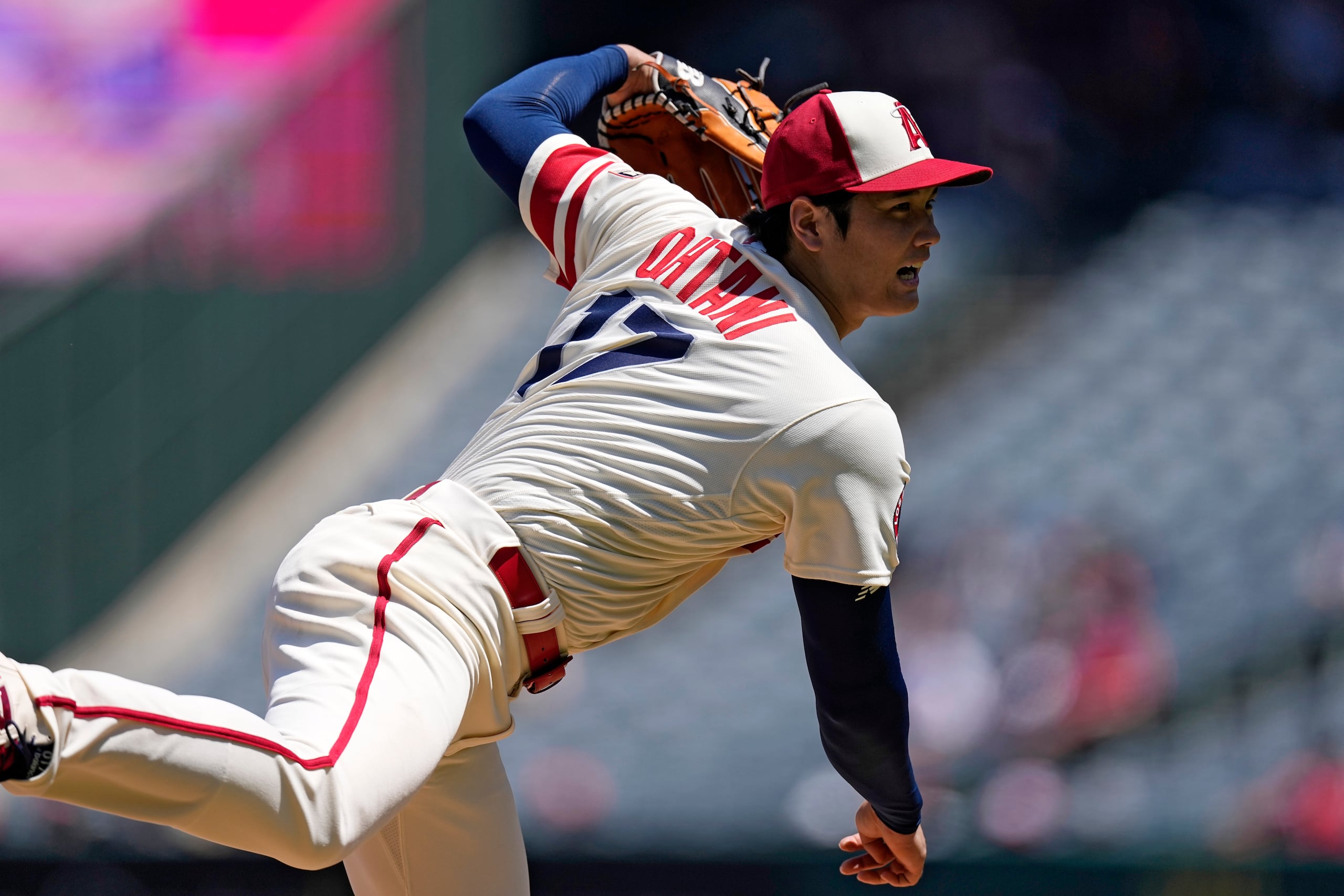 El japonés Shohei Ohtani, abridor de los Angels de Los Ángeles, salió temprano del partido del miércoles. Posterior al juego, el equipo anunció que el abridor no regresará a la loma en lo que resta del año.