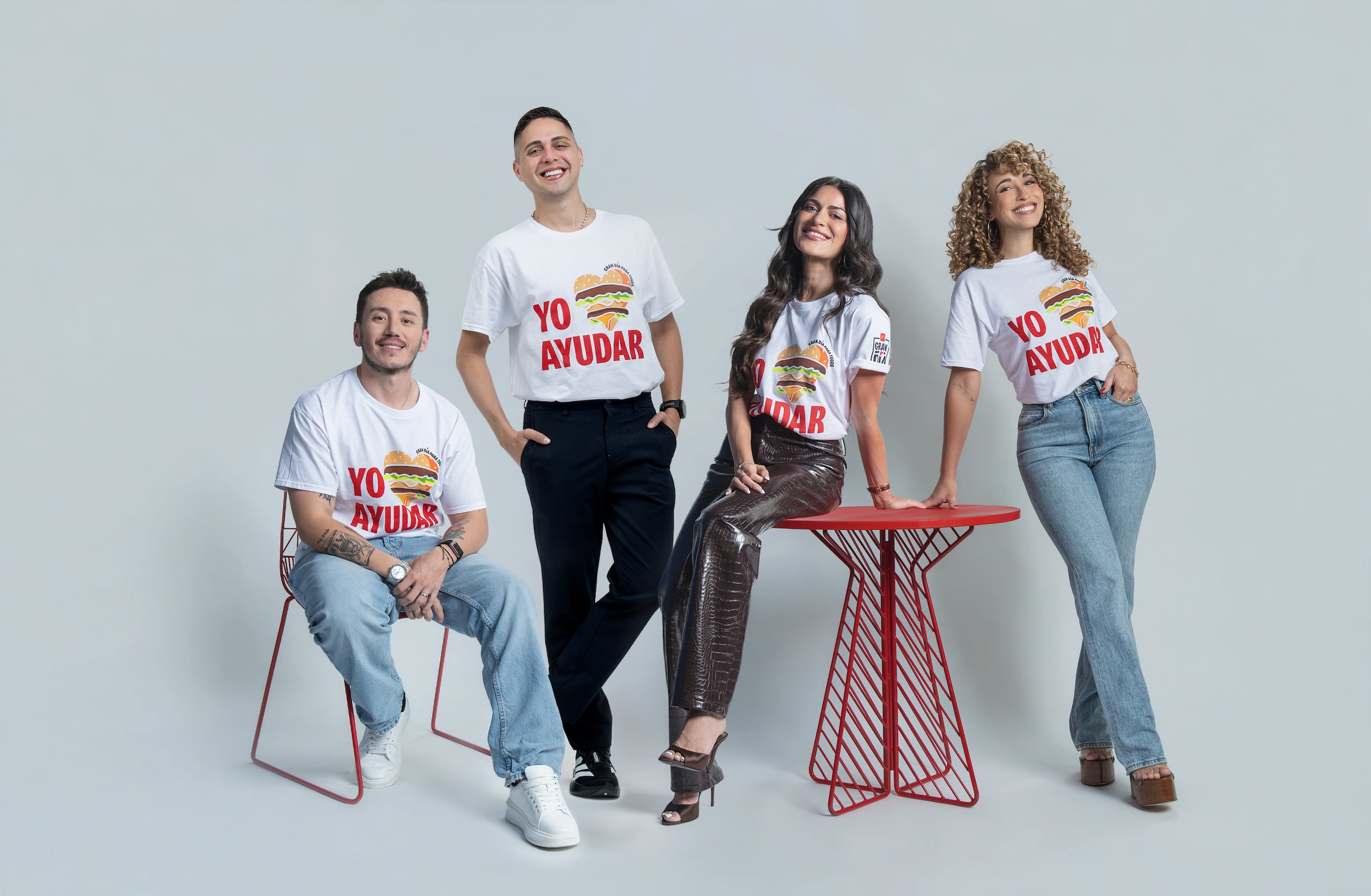 Los creadores de contenido Gianluca Perotti, Freddo Vega, Cristina Sofía y Gabriela Quiñones son portavoces de la campaña “Gran día”.