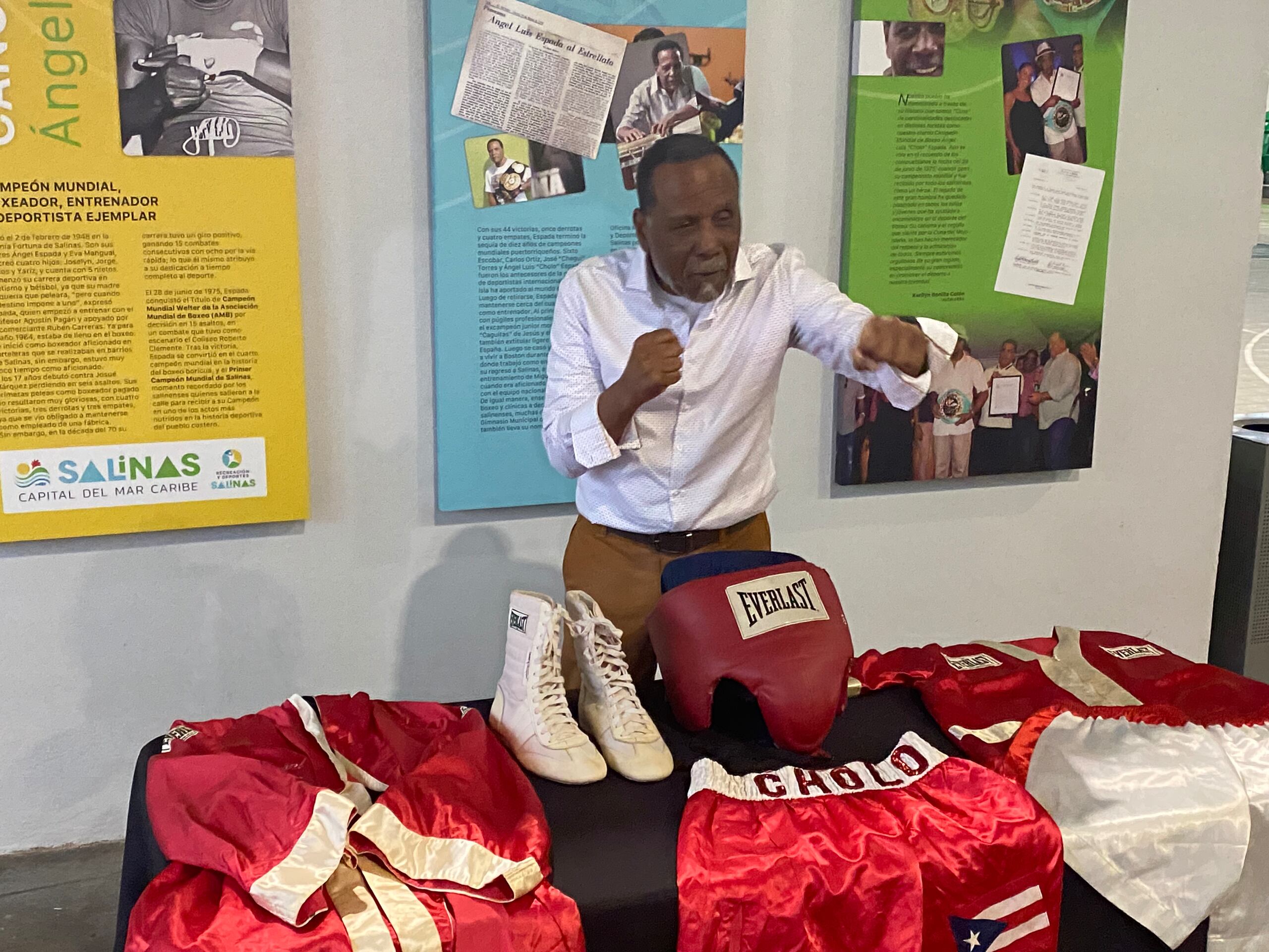 Ángel Espada escribió su nombre en el libro de historia cuando se hizo campeón en 1975.