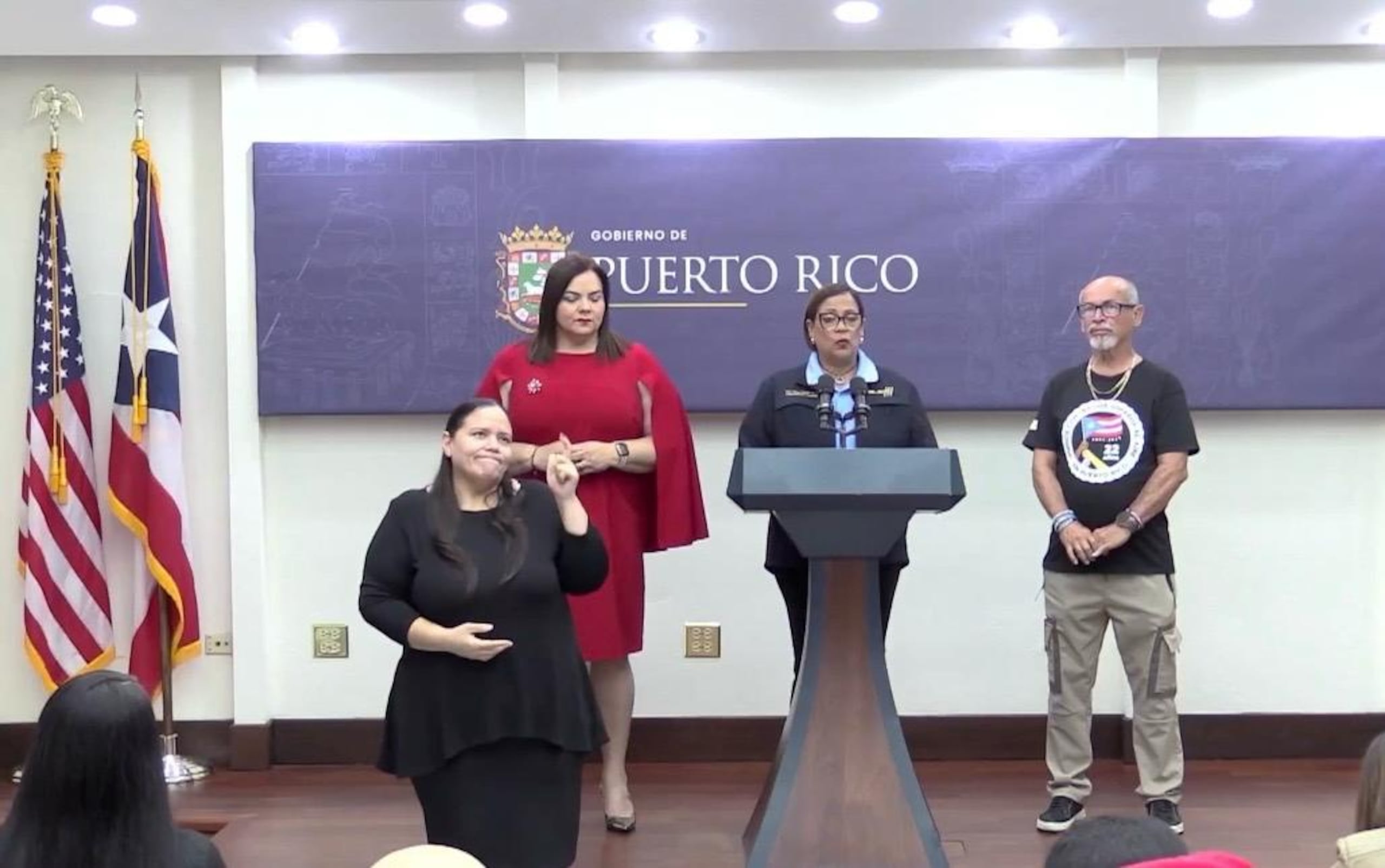 Conferencia de prensa En Récord sobre suicidios, balas al aire y uso de pirotecnia durante temporada navideña.