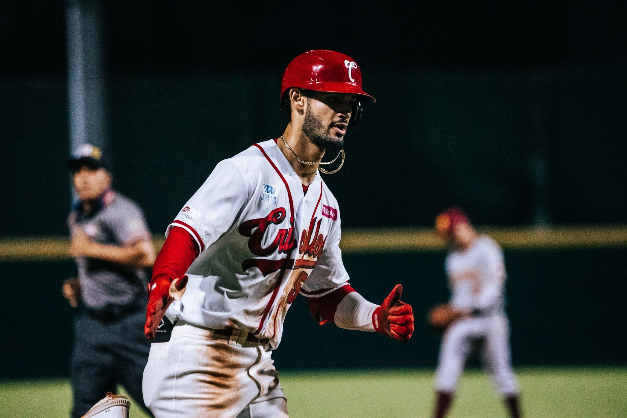 Matthew Lugo vio acción en la temporada 2022 con los Criollos donde acumuló .275 de bateo con 19 empujadas y seis jonrones.