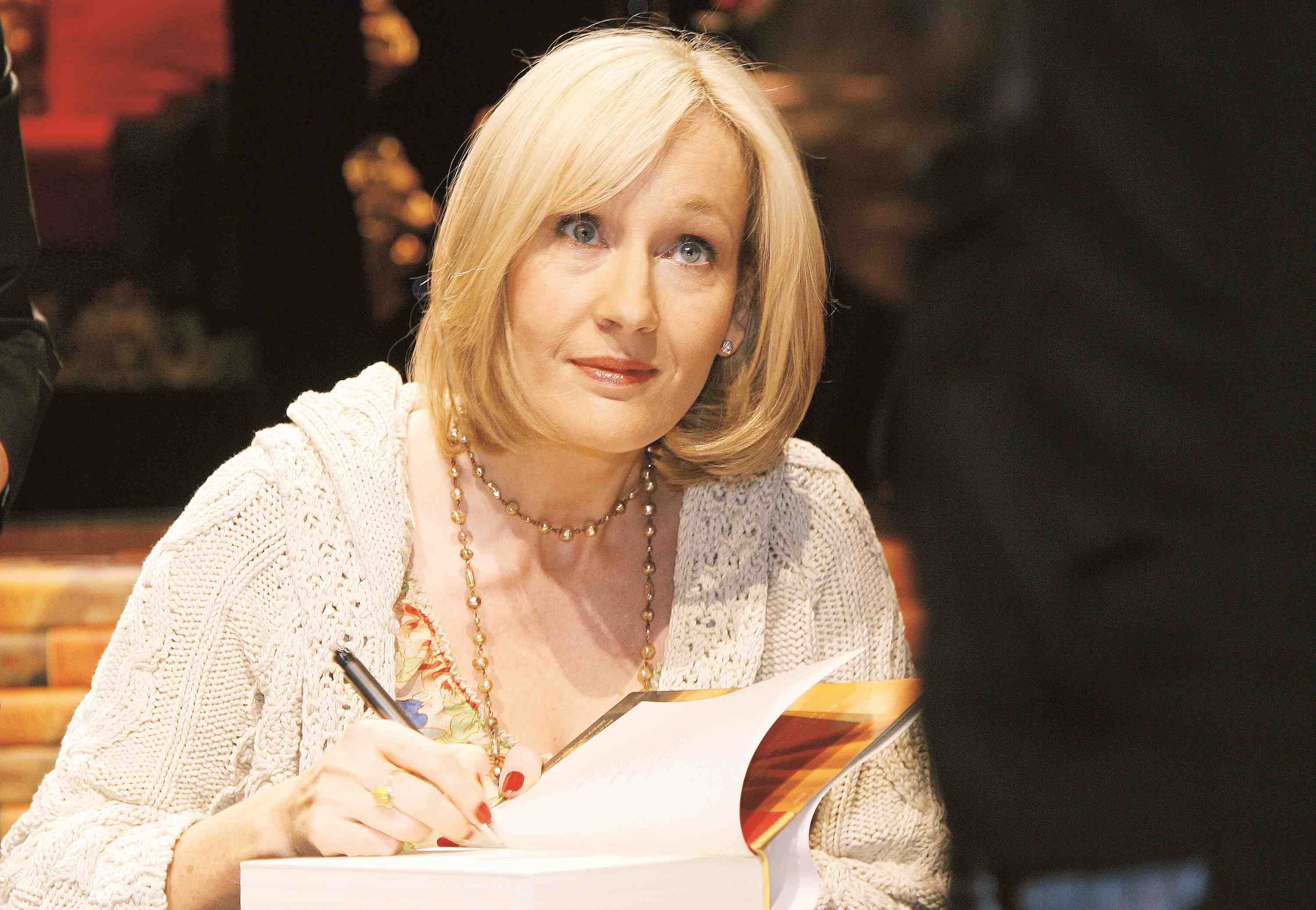 La cinta será el debut de J.K. Rowling como guionista y dará pie a una saga que incluirán criaturas mágicas y personajes de la mitología del universo Harry Potter. (Archivo / GFR Media)