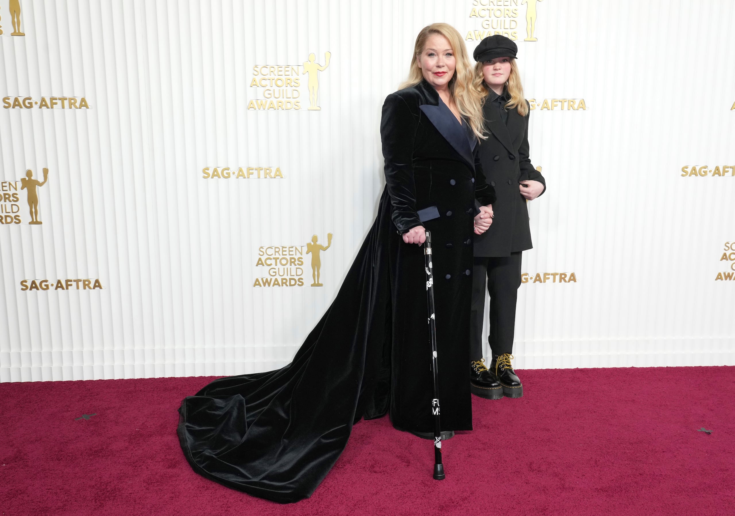 Christina Applegate y Sadie Grace LeNoble.