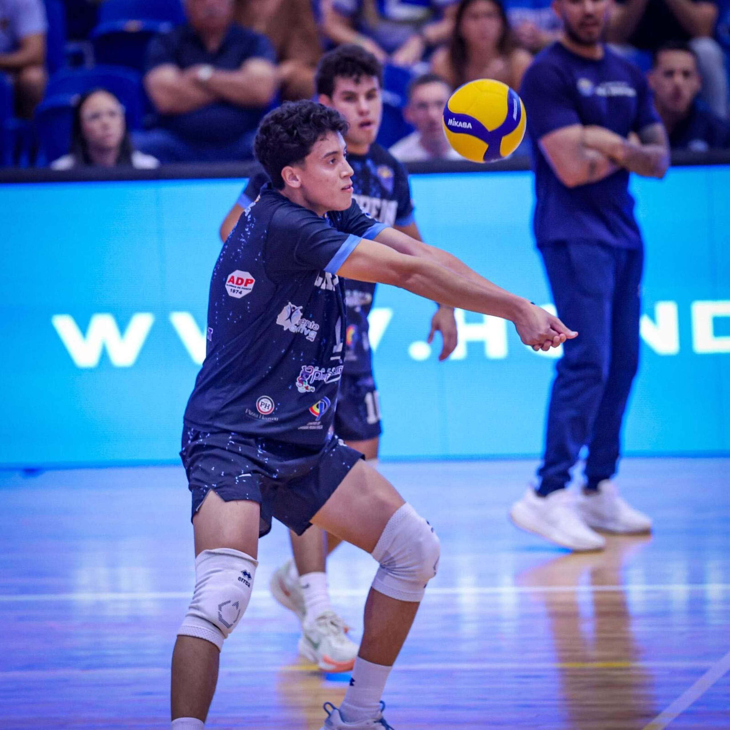 Gustavo Álvarez, de Caribbean School.