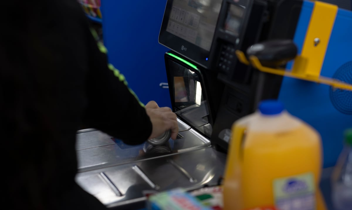 PRECIOS OCULTOS: Plástico al alza, tu cesta de compra más cara