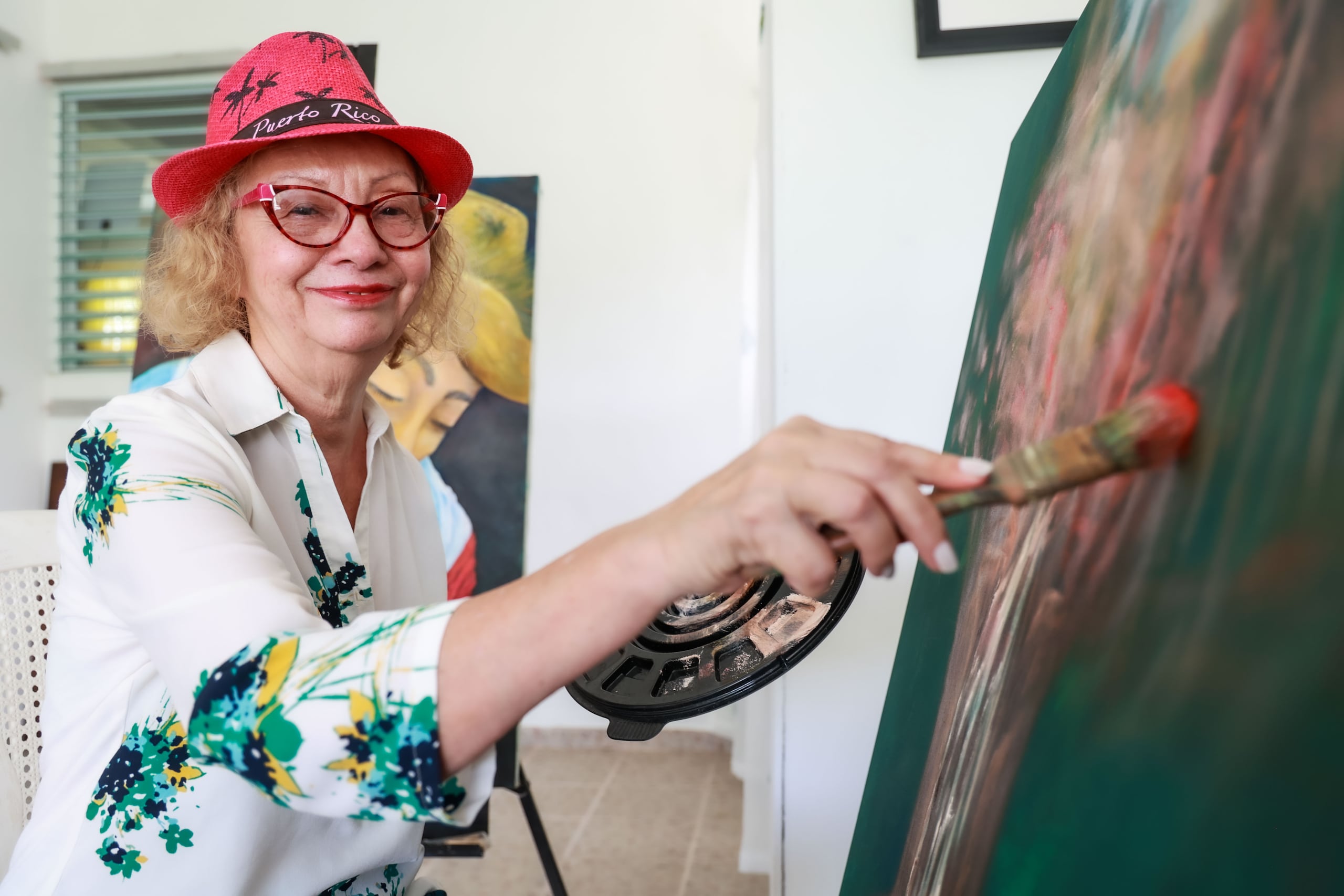 La pasión de la artista Ada Delia Rodríguez son las pinturas paisajistas.