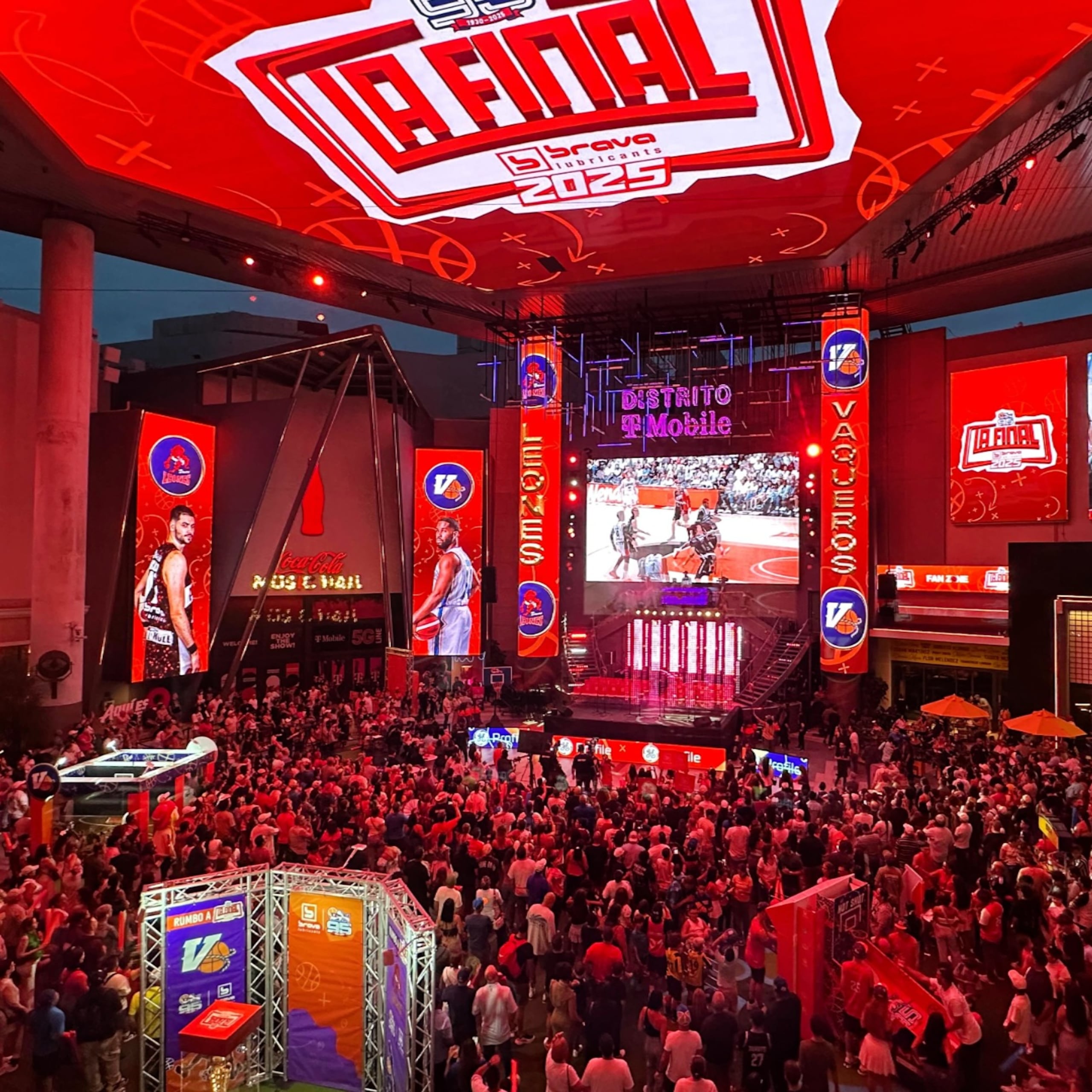 Distrito T-Mobile ofrecerá el juego en su pantalla grande en el Popular Plaza y también en Caribbean Cinema.