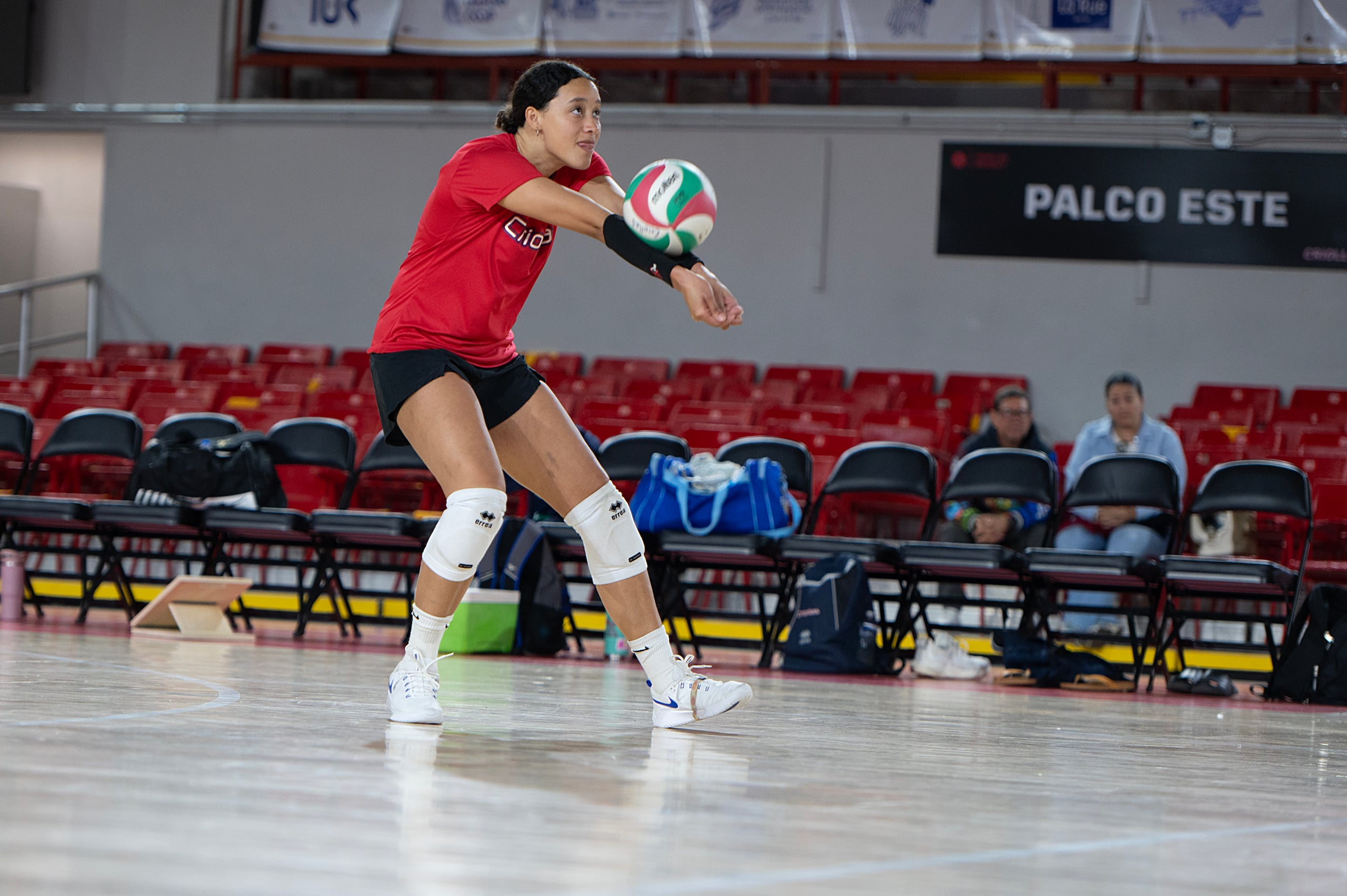 Sofía Victoriá jugó con las Criollas de Caguas en la temporada pasada de la Liga de Voleibol Superior Femenino.