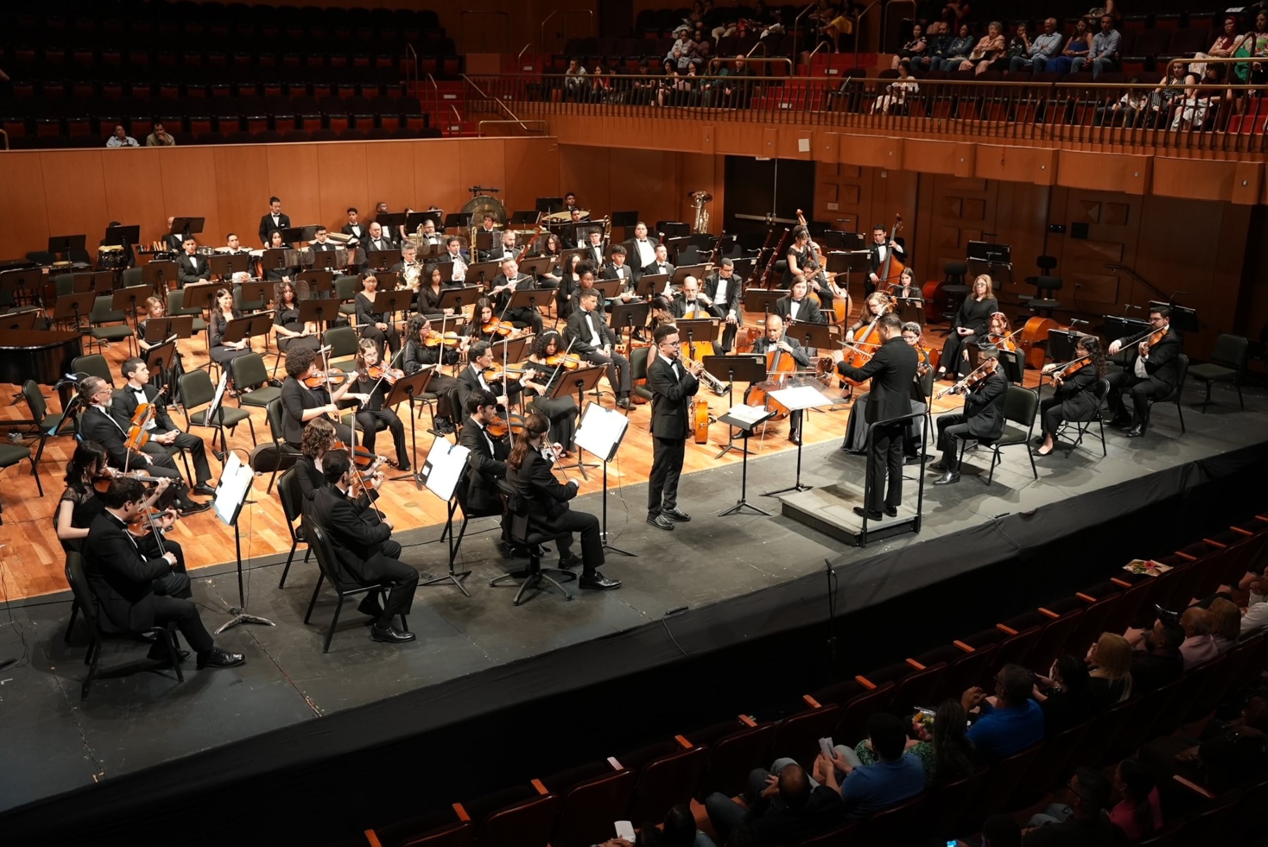 Estudiantes de las escuelas Libre de música, universidades e instituciones especializadas en música serán parte del concierto.