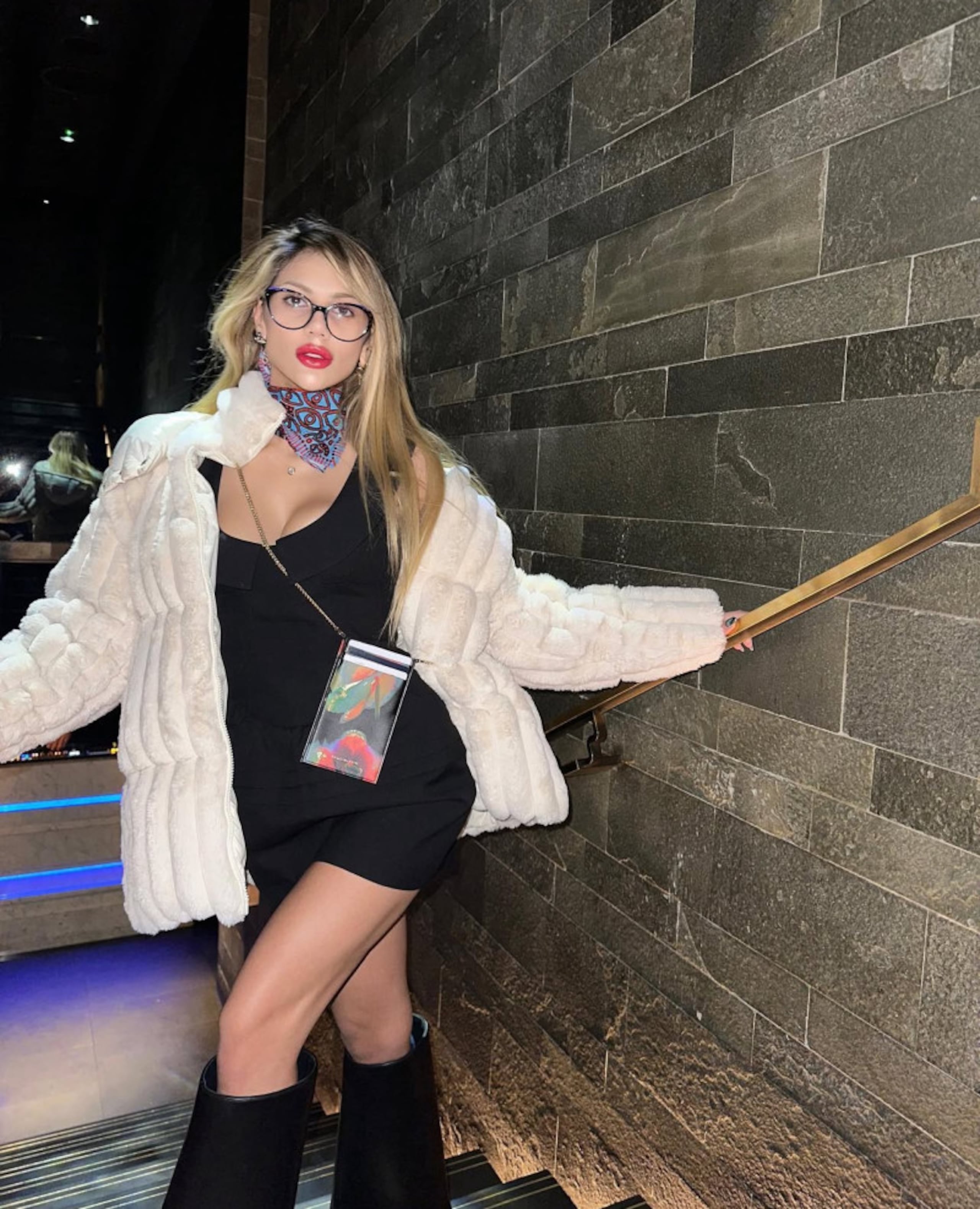 Nihal Candan acumulaba 900 mil seguidores en Instagram.