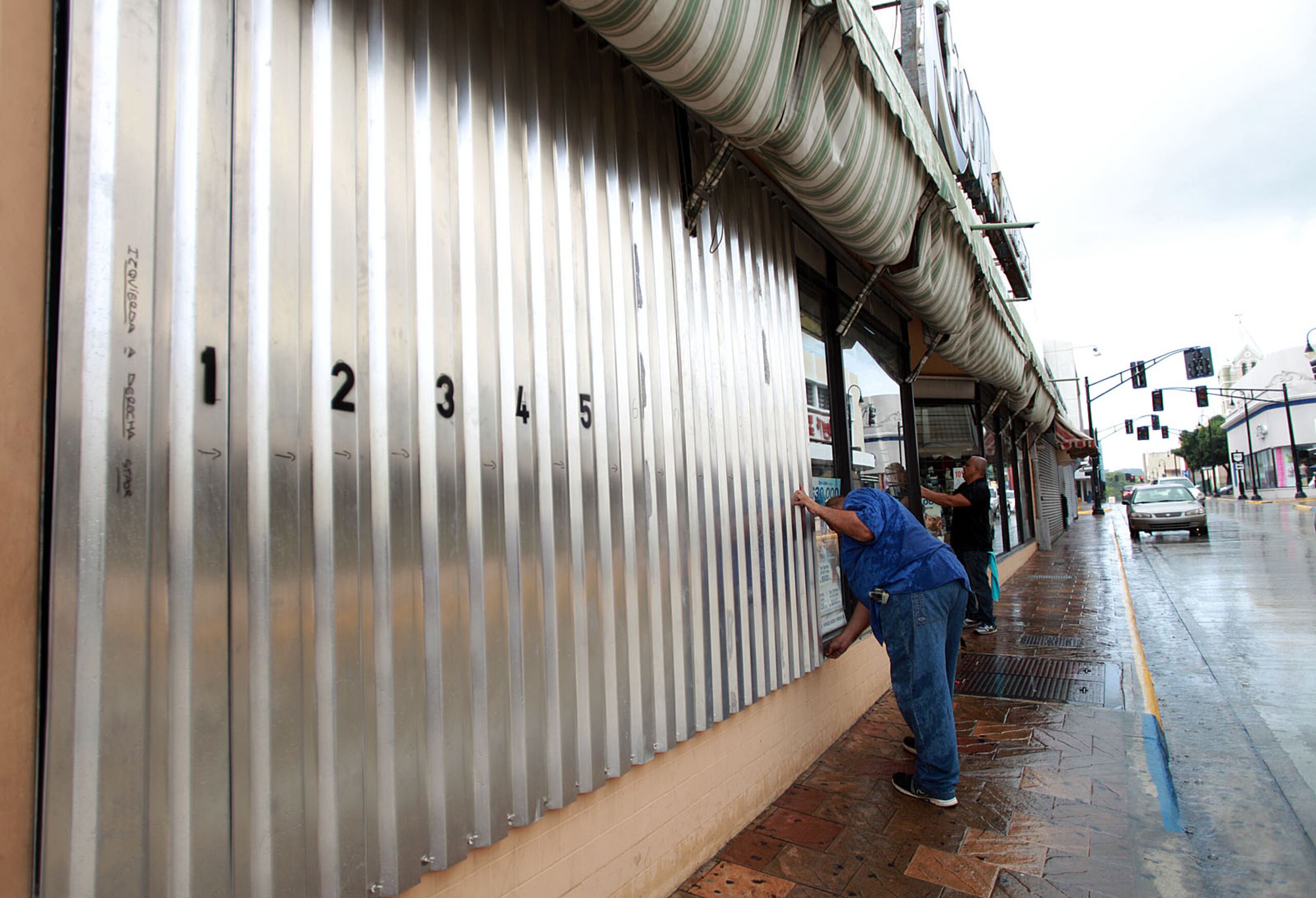 La pieza legislativa propone flexibilizar el trámite para incluir las tormenteras entre los productos que no pagarían IVU.
