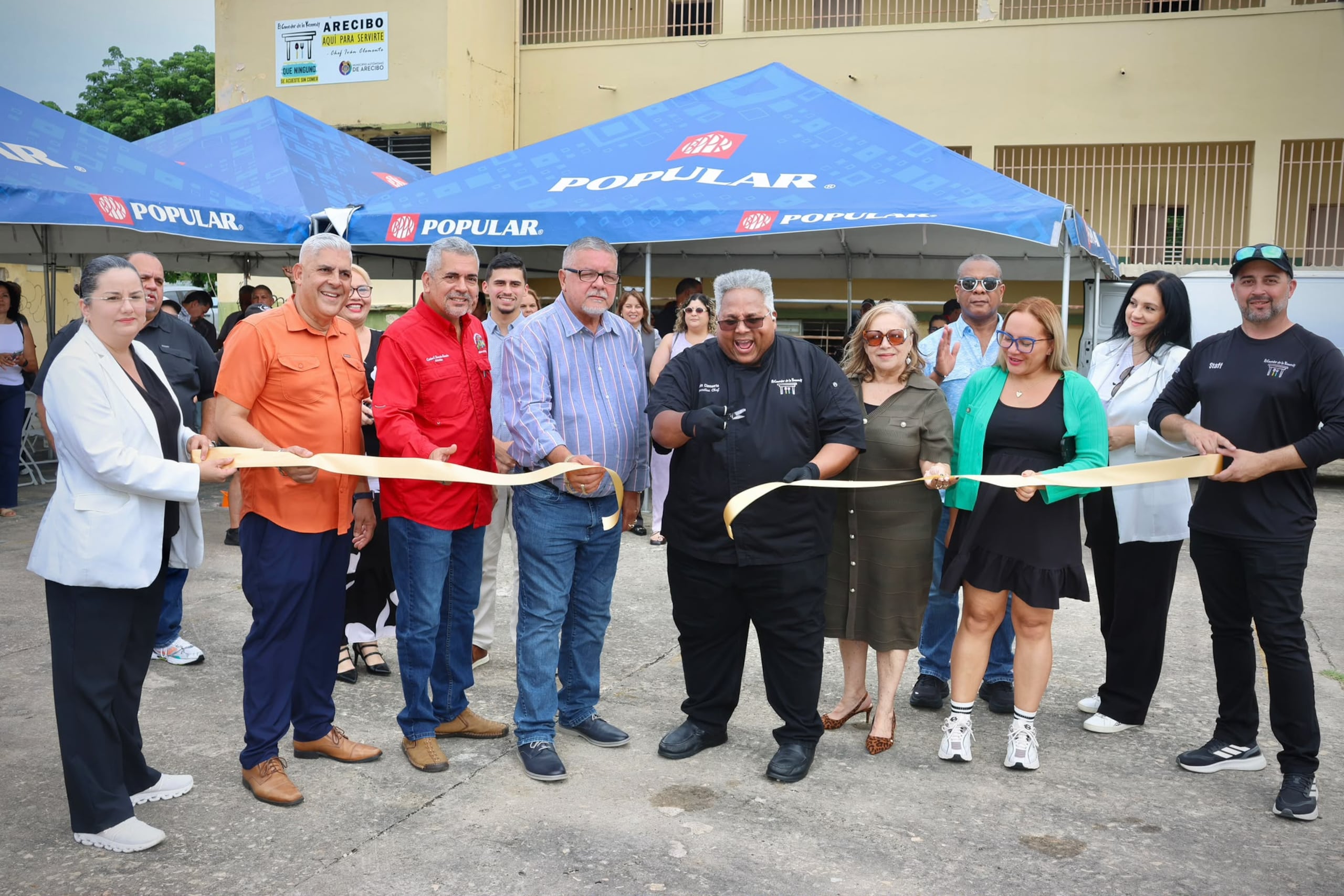 El Comedor de la Kennedy inauguró hoy un centro en el Municipio de Arecibo para la distribución de comida caliente a los más necesitados.