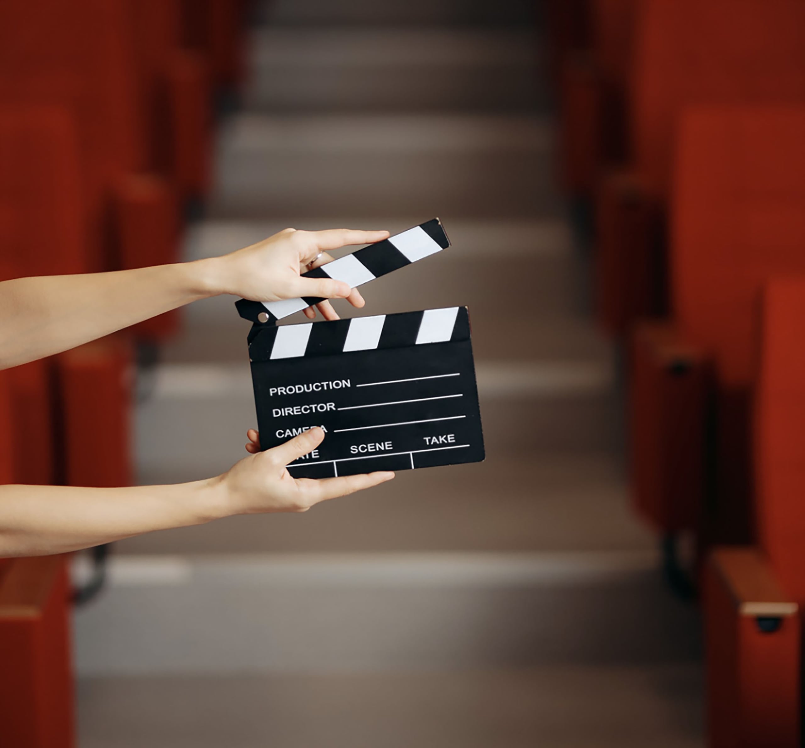 Se buscan personas de ambos sexos en un amplio rango de edades.