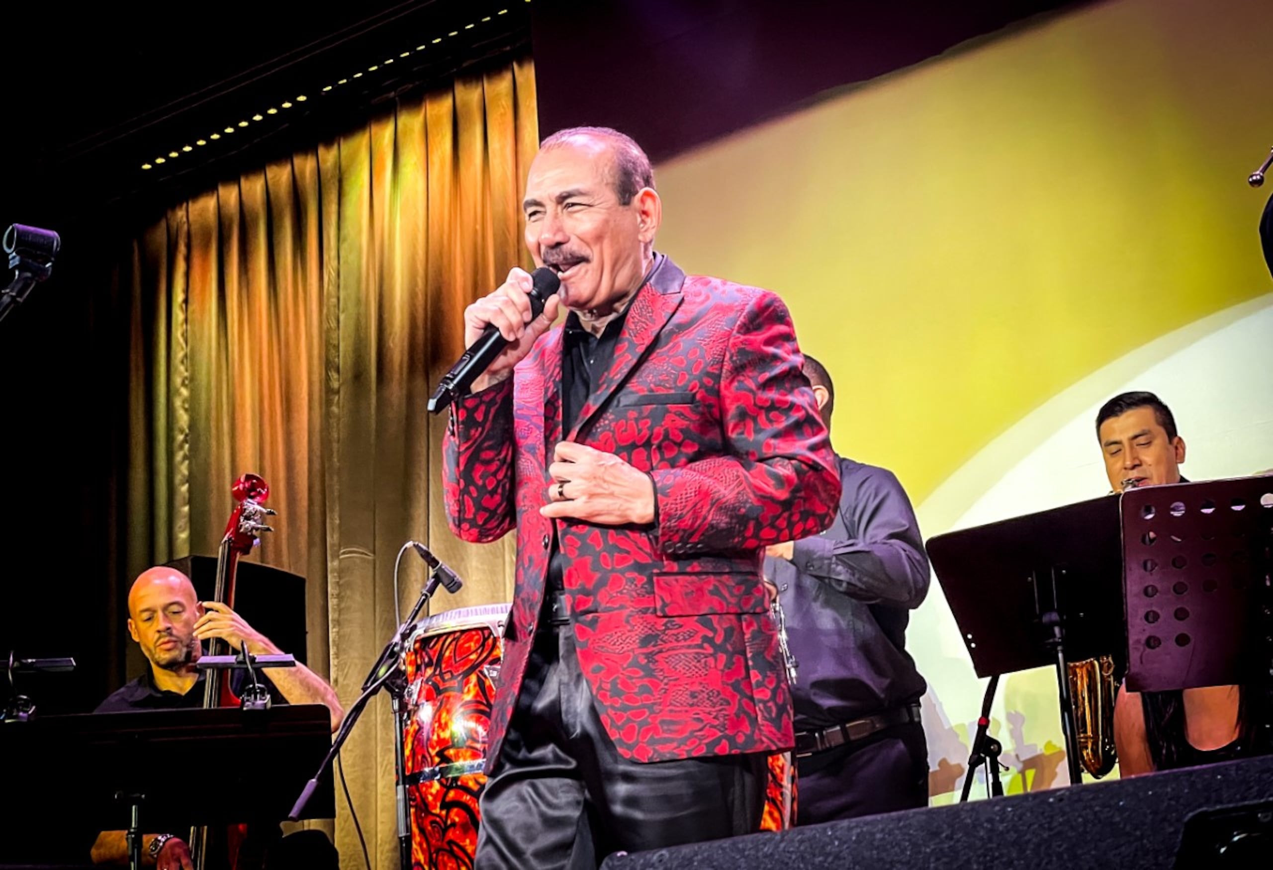 El salsero Charlie Aponte demandó al fundador y dueño de El Gran Combo en noviembre de 2019. (Archivo / GFR Media)