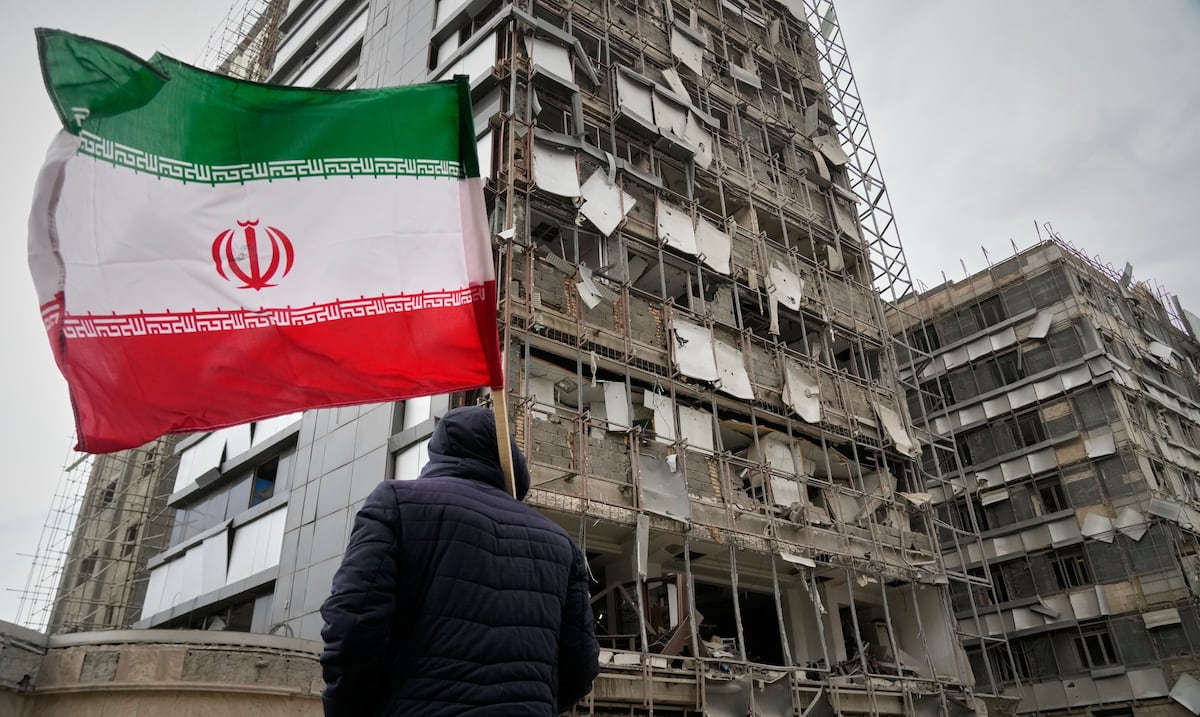 Irán elige en secreto a su nuevo líder supremo tras la muerte de Jameneí en ataque atribuido a Israel y EE.UU. Irán elige en secreto a su nuevo líder supremo tras la muerte de Jameneí en ataque atribuido a Israel y EE.UU.