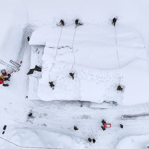 FOTOS: Mortal nevada cubre calles y casas en Japón