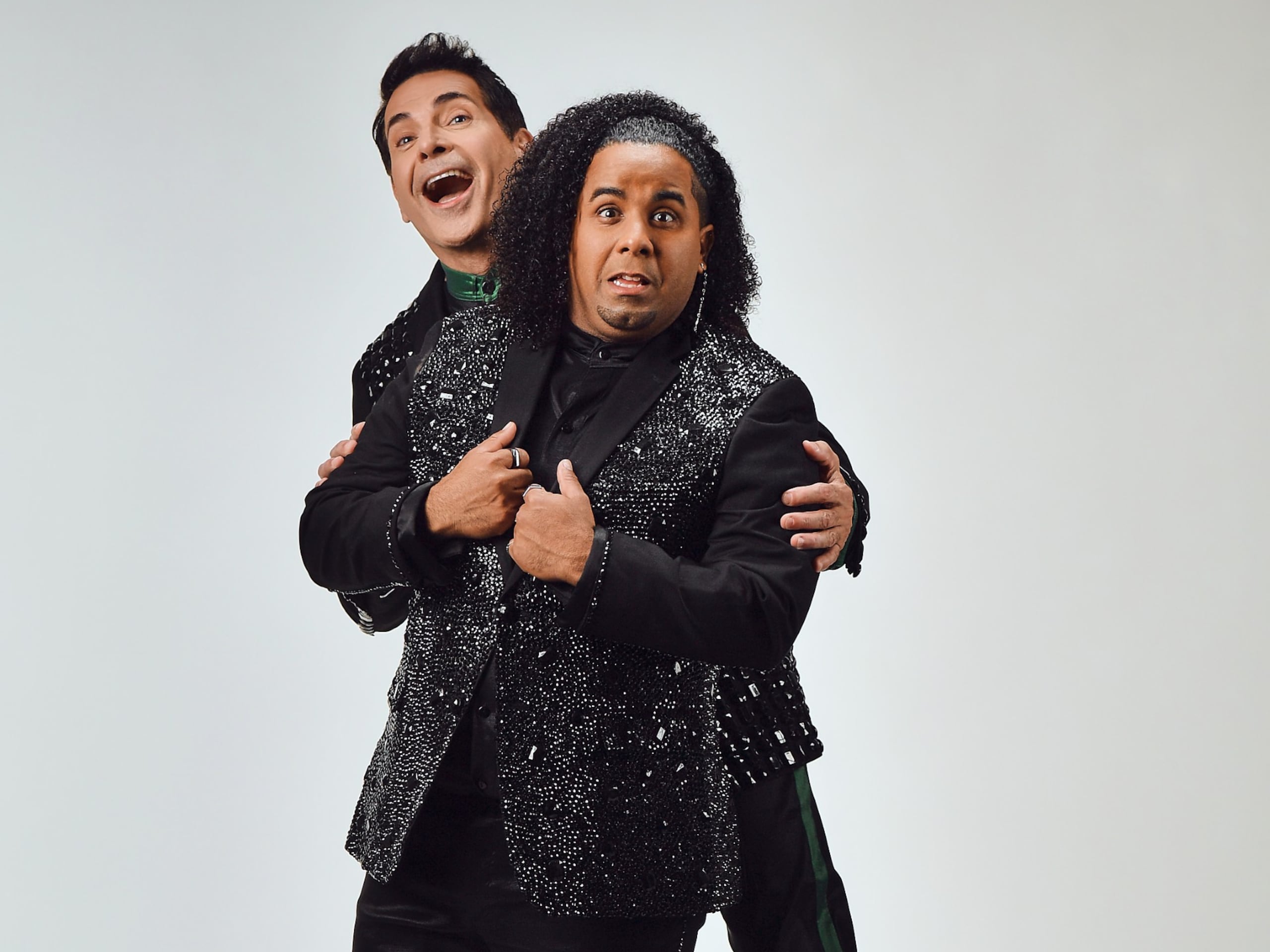 Johnny Ray y Kiko Blade sacarán su creatividad a pasear en esta nueva comedia.
